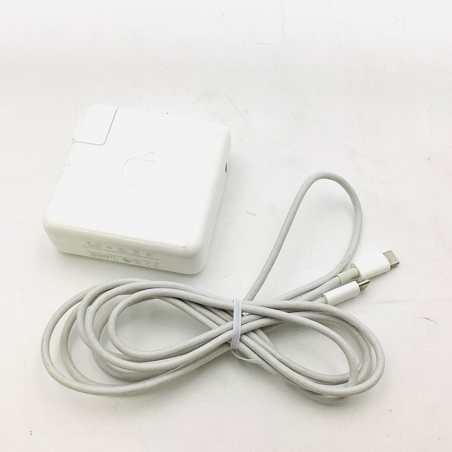 【全額返金保証】【最速発送】Apple MacBook Pro 13インチ 2019 2.4 GHz クアッドコアInel Core i5 16GB SSD 1TB スペースグレイ 78.7% 動作確認済