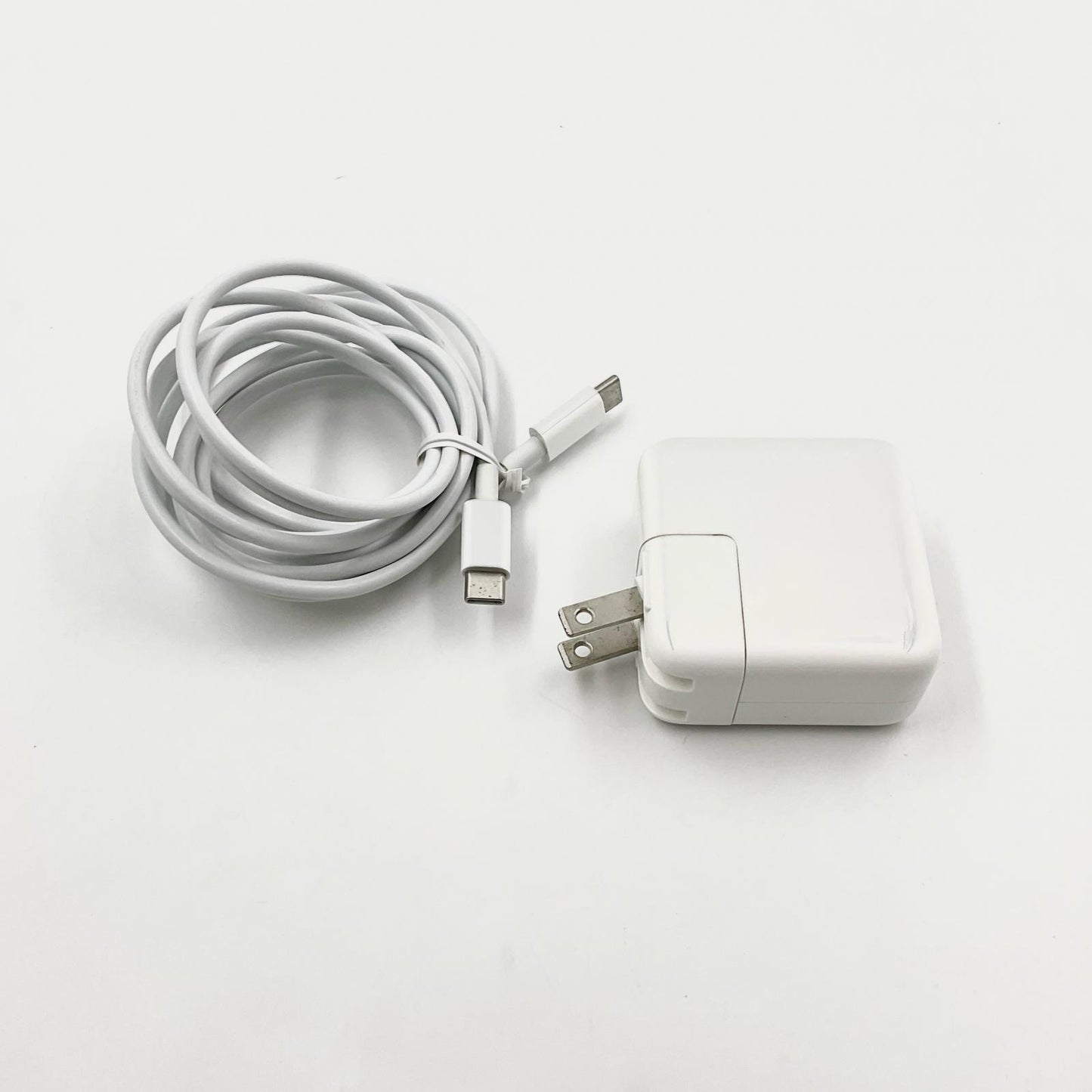 【全額返金保証】【最速発送】Apple MacBook Air 13.3インチ 2020 Apple M1 8GB SSD 256GB シルバー 99% 美品 動作確認済