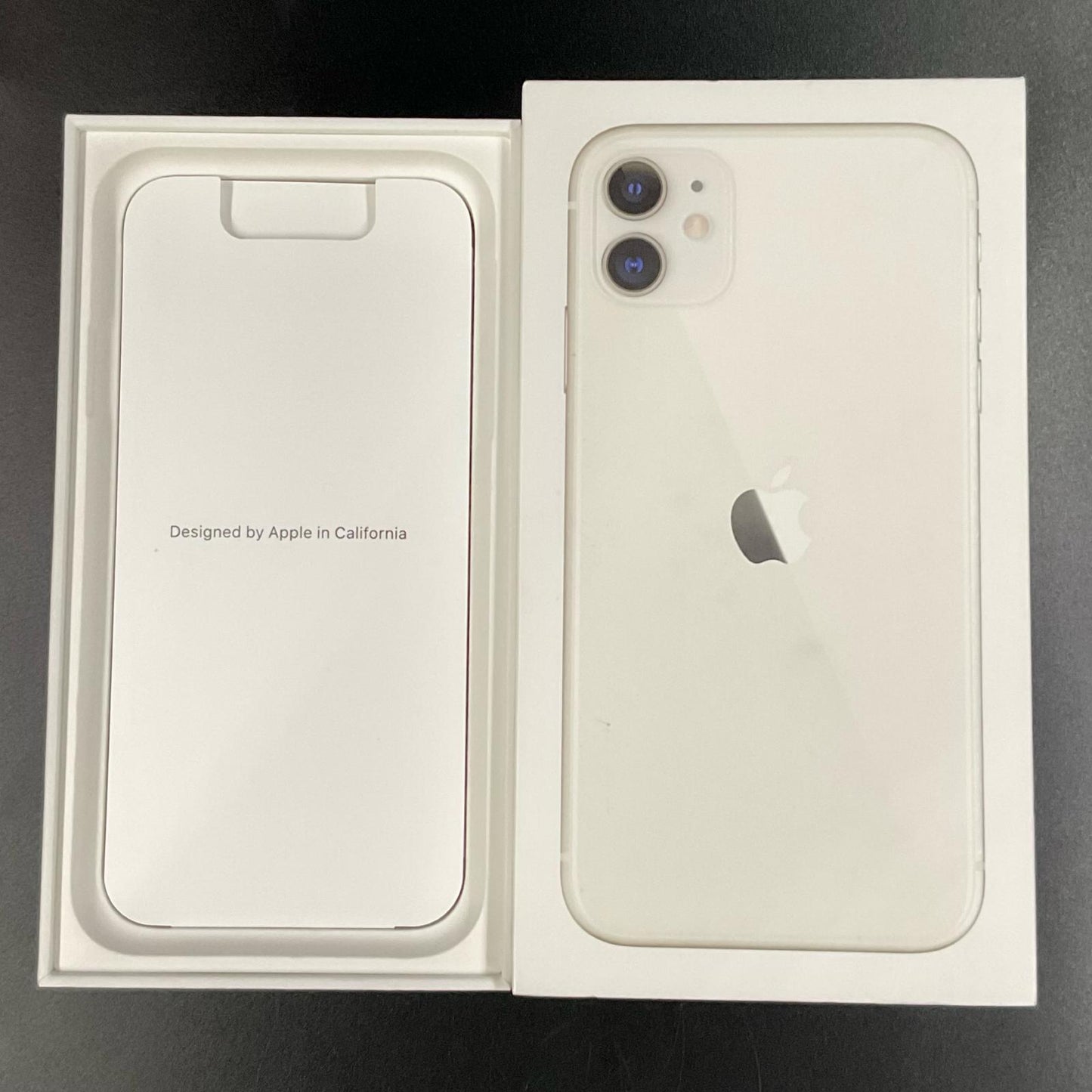 【全額返金保証】【最速発送】Apple iPhone iPhone 11 256GB ホワイト au 白ロム 超美品 動作確認済 92%