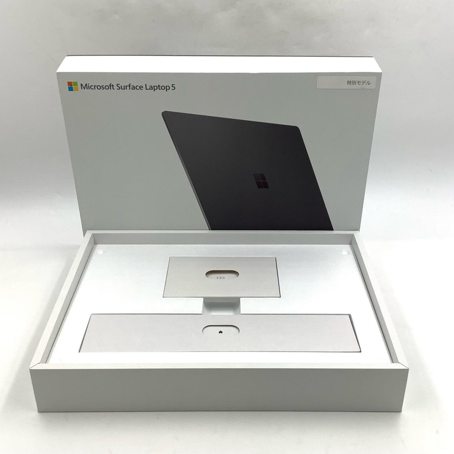 【全額返金保証】【最速発送】Microsoft Surface Laptop 5 12th Gen Intel(R) Core(TM) i5-1235U 16GB M.2 SSD 256GB 100% 美品 動作確認済