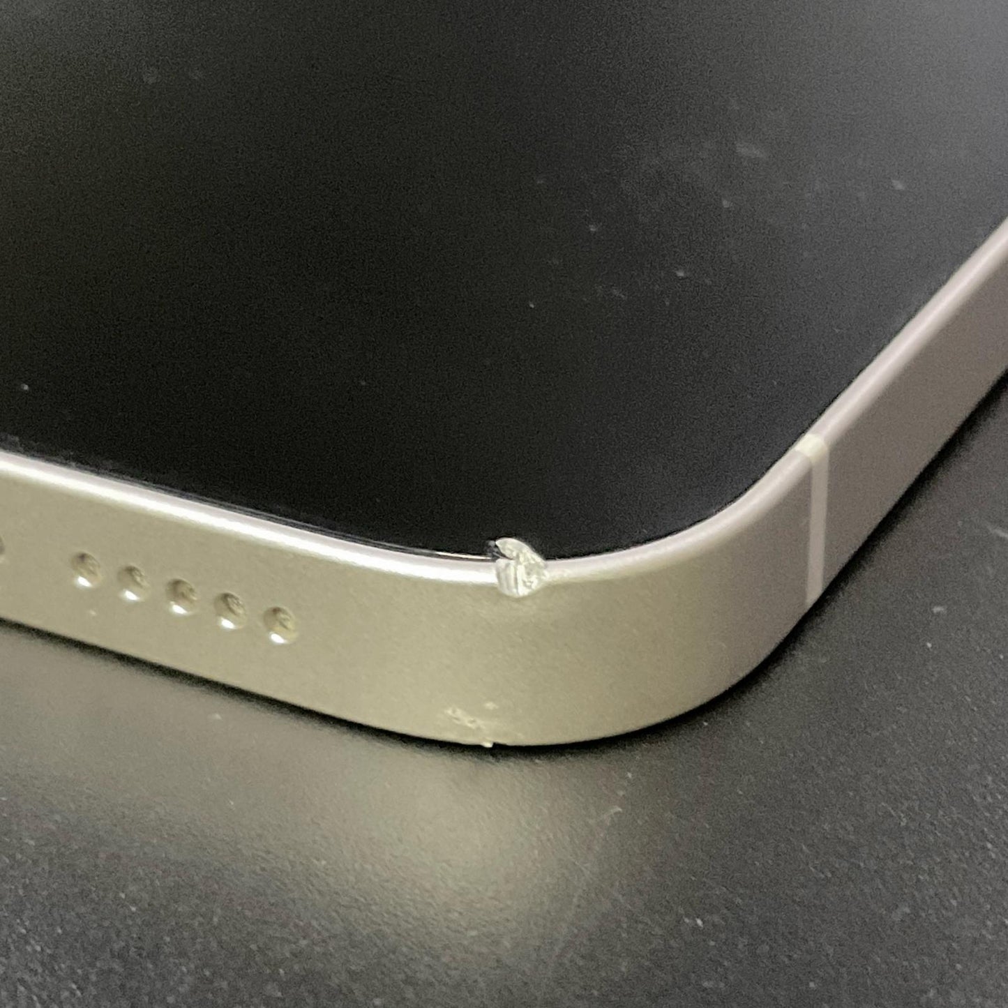【全額返金保証】【最速発送】Apple iPhone iPhone 13 128GB スターライト Softbank 動作確認済 84%