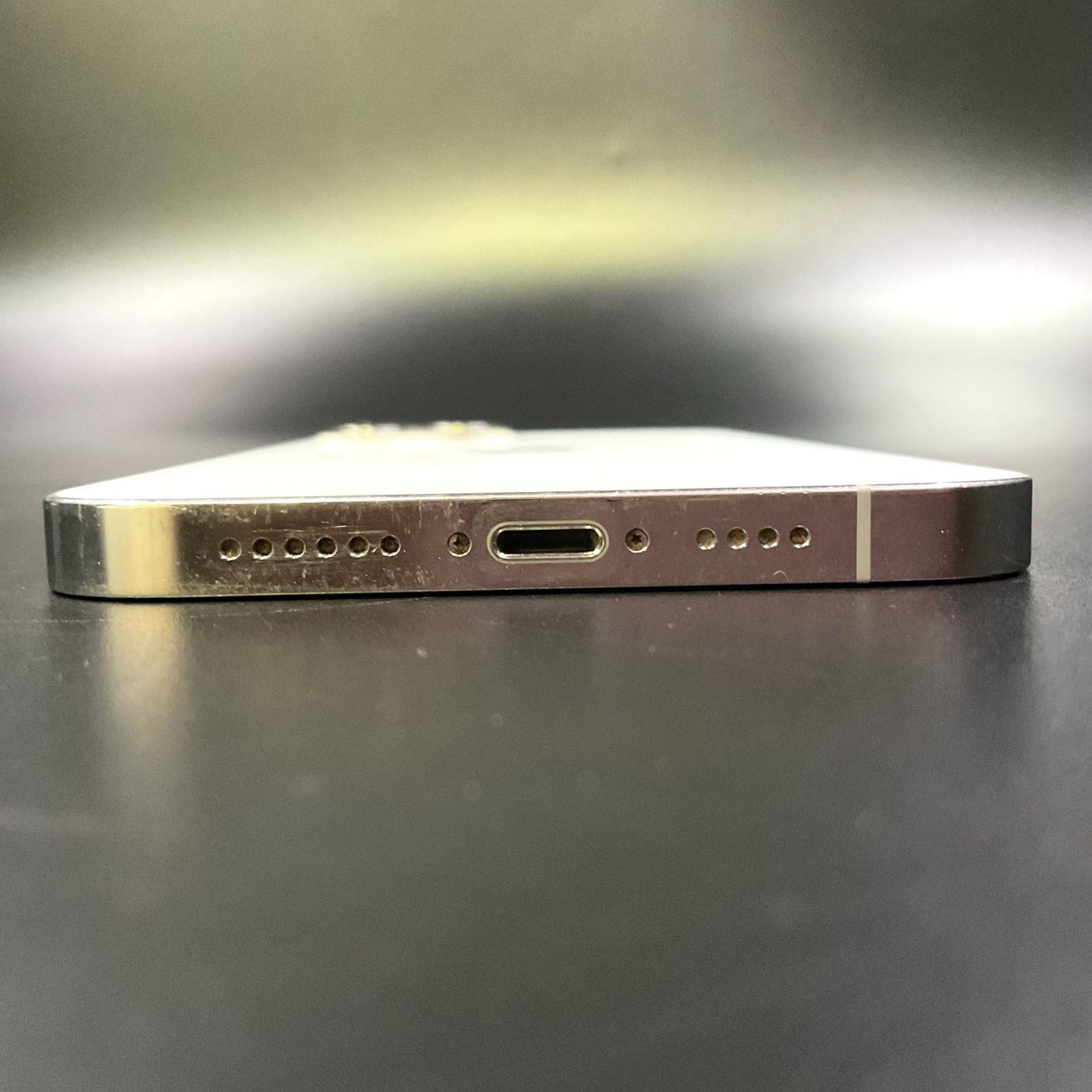 【全額返金保証】【最速発送】Apple iPhone iPhone Pro Max 12 Pro Max 256GB シルバー docomo 白ロム 動作確認済 77%