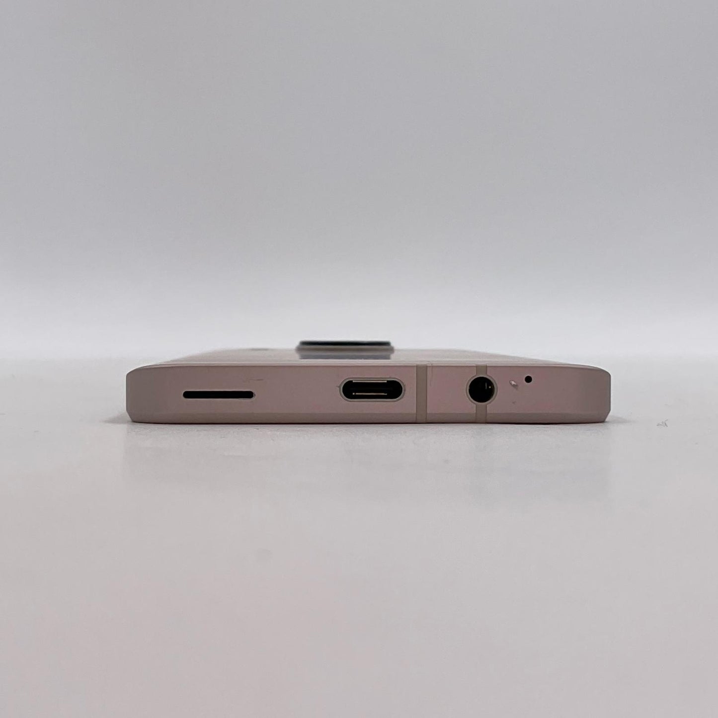 【全額返金保証】【最速発送】SHARP AQUOS sense8 128GB Light Copper au SHG11 白ロム 動作確認済
