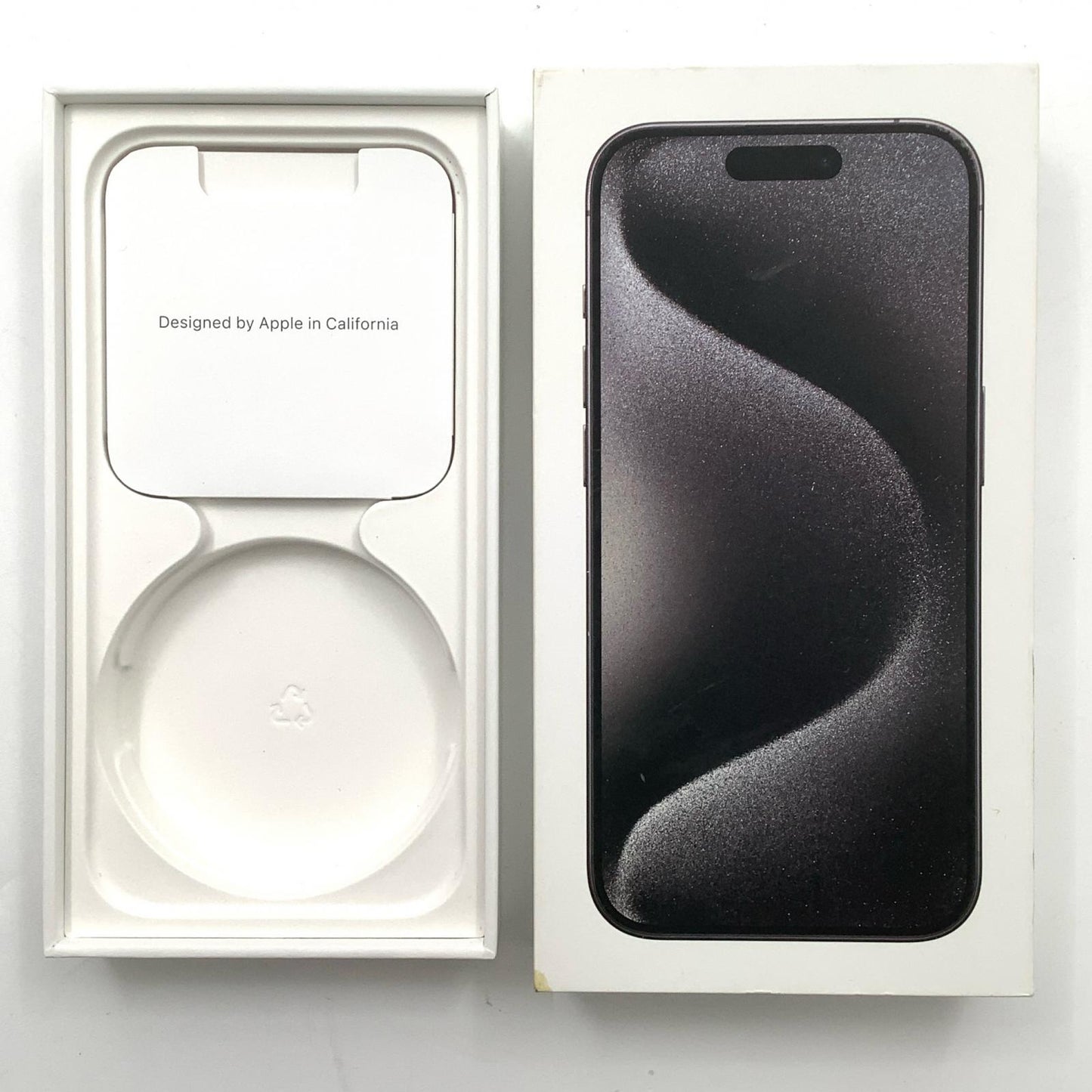 【全額返金保証】【最速発送】Apple iPhone iPhone 15 Pro 128GB ブラックチタニウム SIMフリー 美品 動作確認済 86%