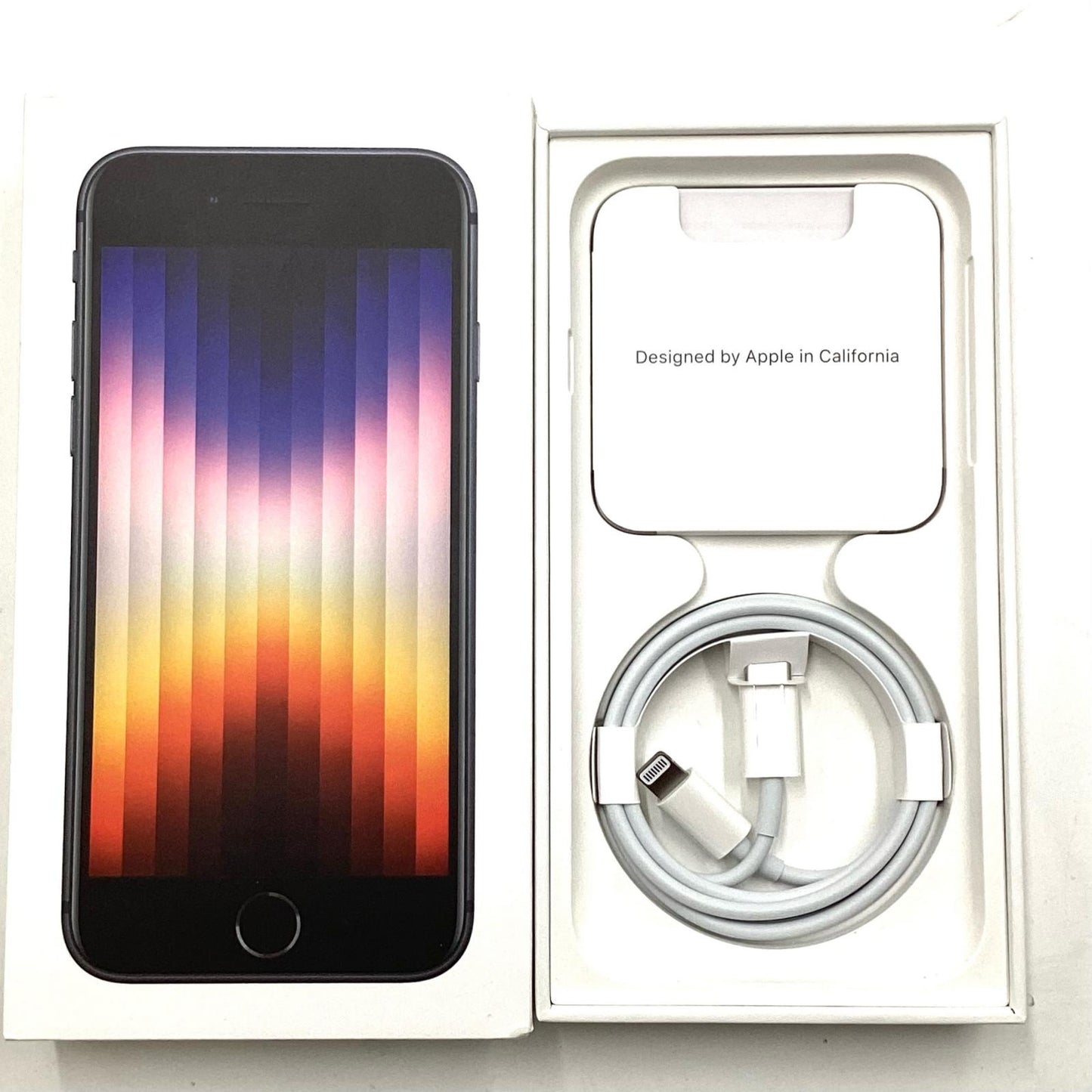 【最速発送】Apple iPhone iPhone SE(第3世代) 128GB ミッドナイト docomo【難有】 100%