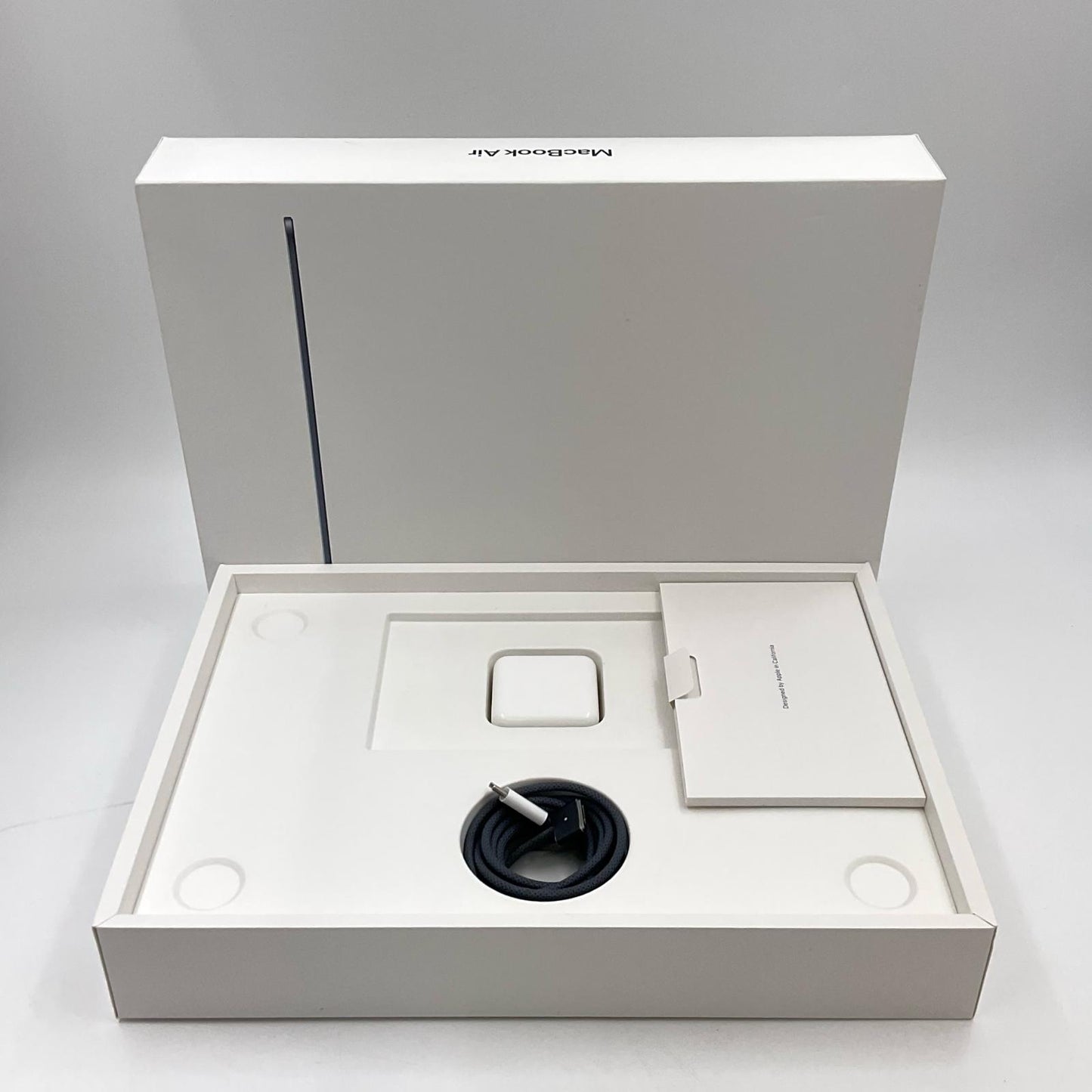 【全額返金保証】【最速発送】Apple MacBook Air 13.6インチ 2024 Apple M3 16GB SSD 512GB ミッドナイト 87% 動作確認済