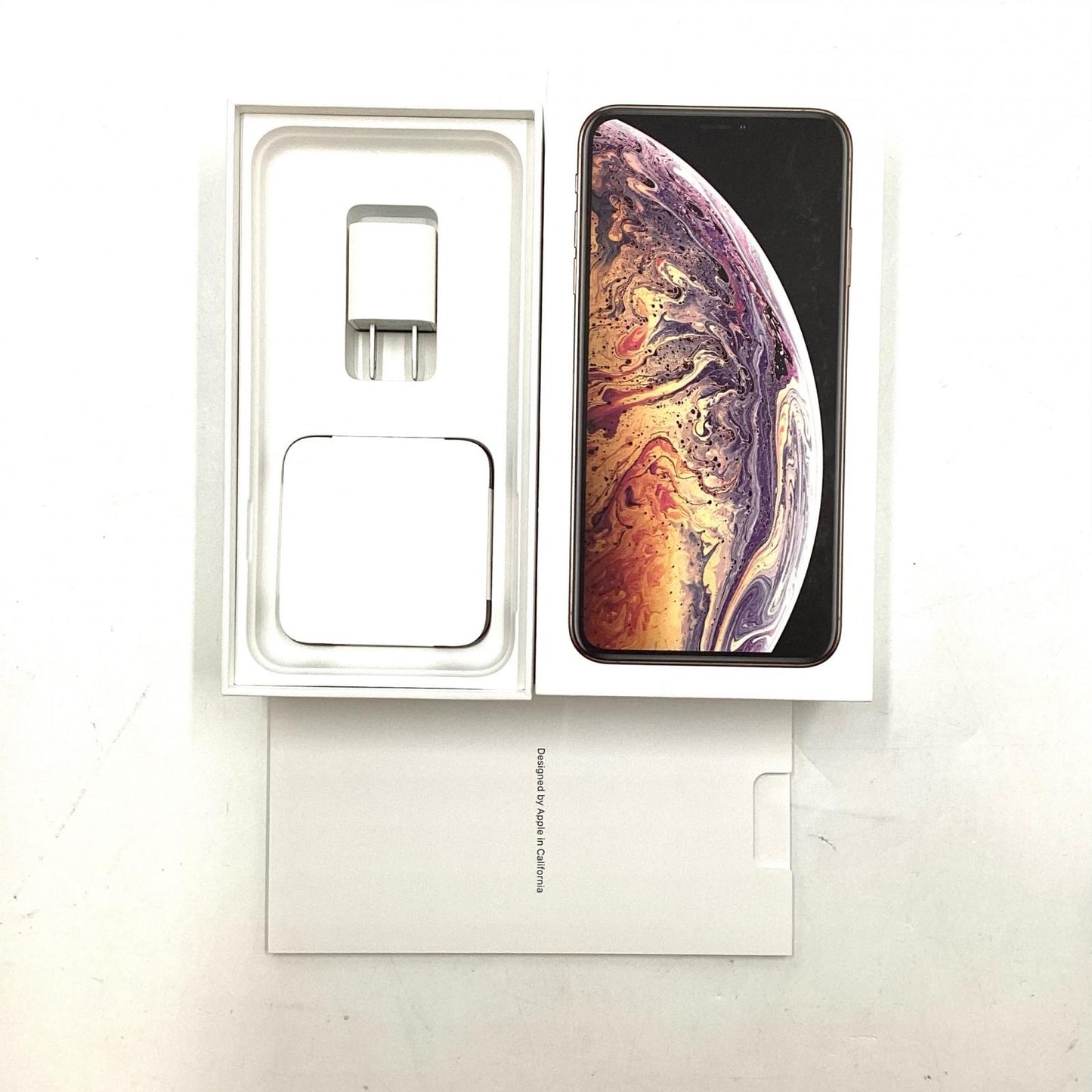 【全額返金保証】【最速発送】Apple iPhone iPhone XS Max 64GB ゴールド au 白ロム 動作確認済 77%