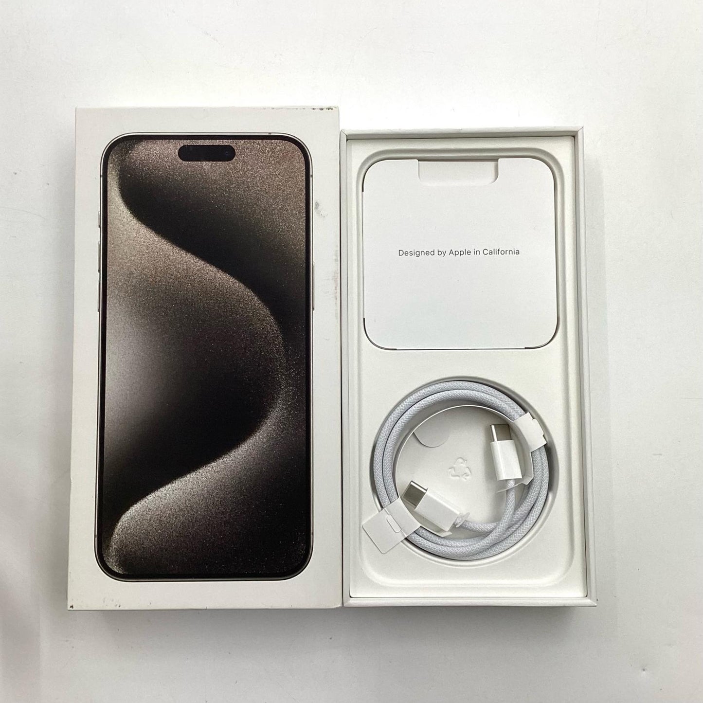 【最速発送】Apple iPhone iPhone 15 Pro Max 512GB ナチュラルチタニウム docomo SIMフリー 白ロム【難有】