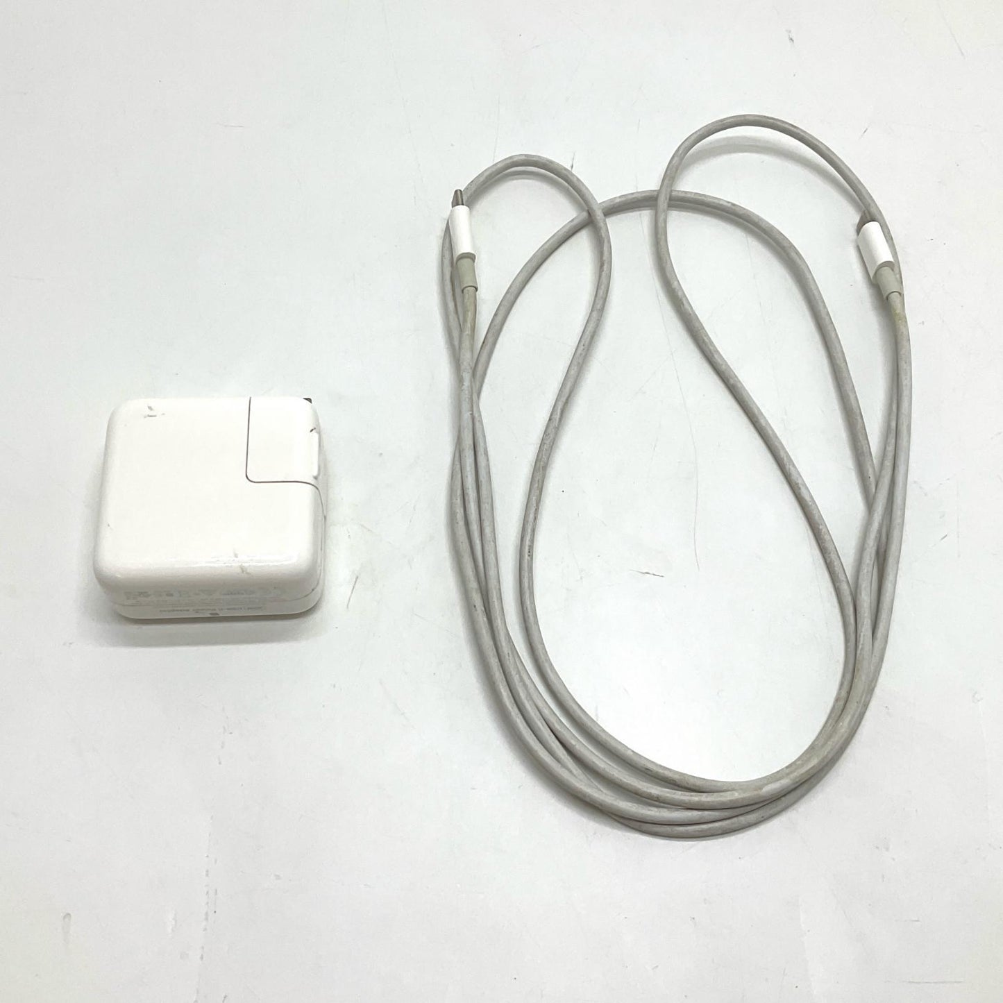 【全額返金保証】【最速発送】Apple MacBook Air 13.3インチ 2018 1.6GHz デュアルコア Intel Core i5 8GB SSD 128GB スペースグレイ 71.3% 動作確認済