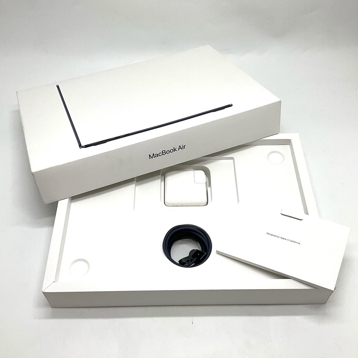 【全額返金保証】【最速発送】Apple MacBook Air 15.3インチ 2023 Apple M2 8GB SSD 256GB ミッドナイト 100% 美品 動作確認済