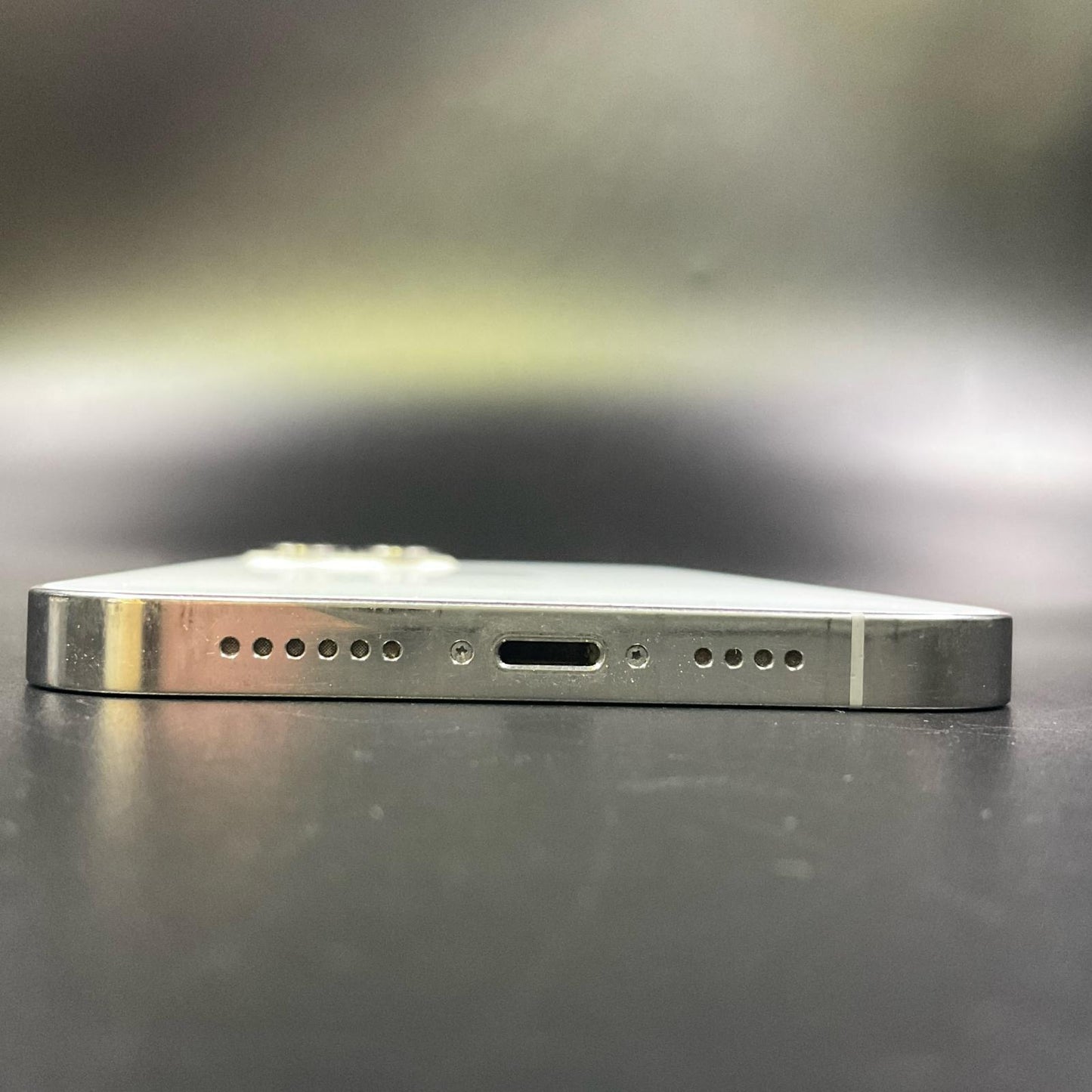 【全額返金保証】【最速発送】Apple iPhone iPhone 12 Pro Max 128GB シルバー au SIMフリー 白ロム 動作確認済 77%