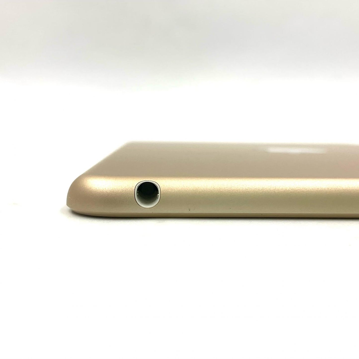 【全額返金保証】【最速発送】Apple iPad mini 7.9インチ 第4世代 128GB ゴールド Wi-Fi 動作確認済
