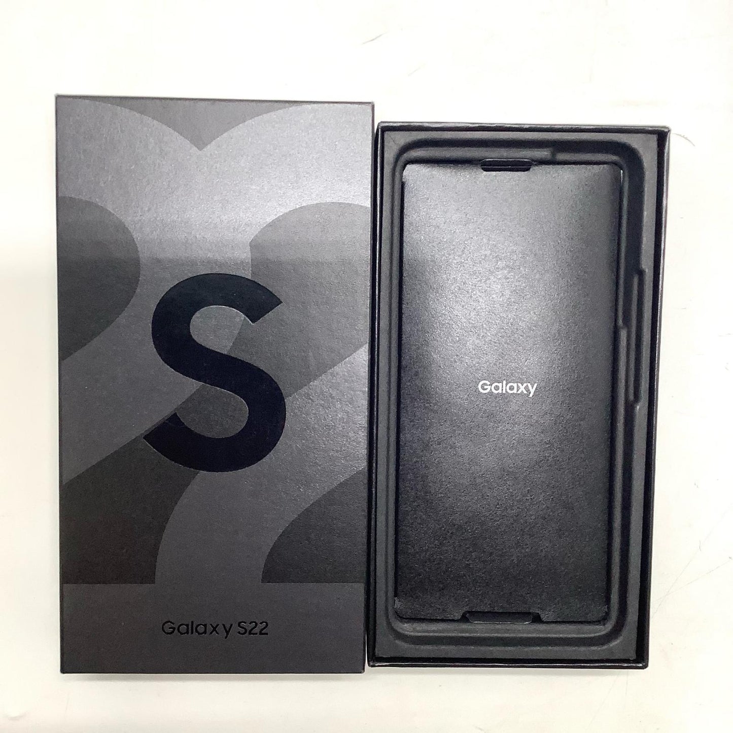 【全額返金保証】【最速発送】SAMSUNG Galaxy S22 256GB ブラック SIMフリー 動作確認済