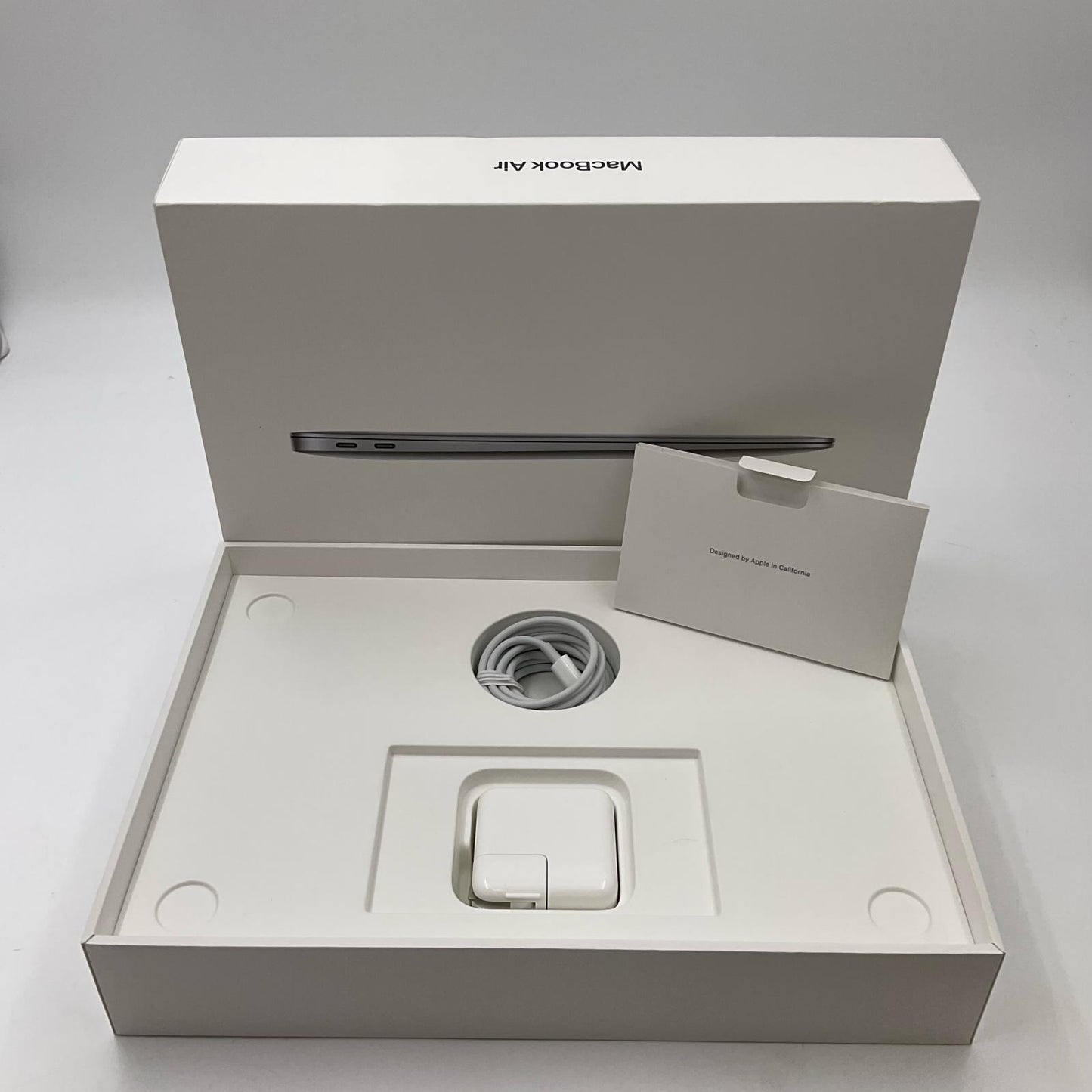 【全額返金保証】【最速発送】Apple MacBook Air 13インチ 2020 Apple M1 16GB M.2 SSD 256GB スペースグレイ 100% 動作確認済