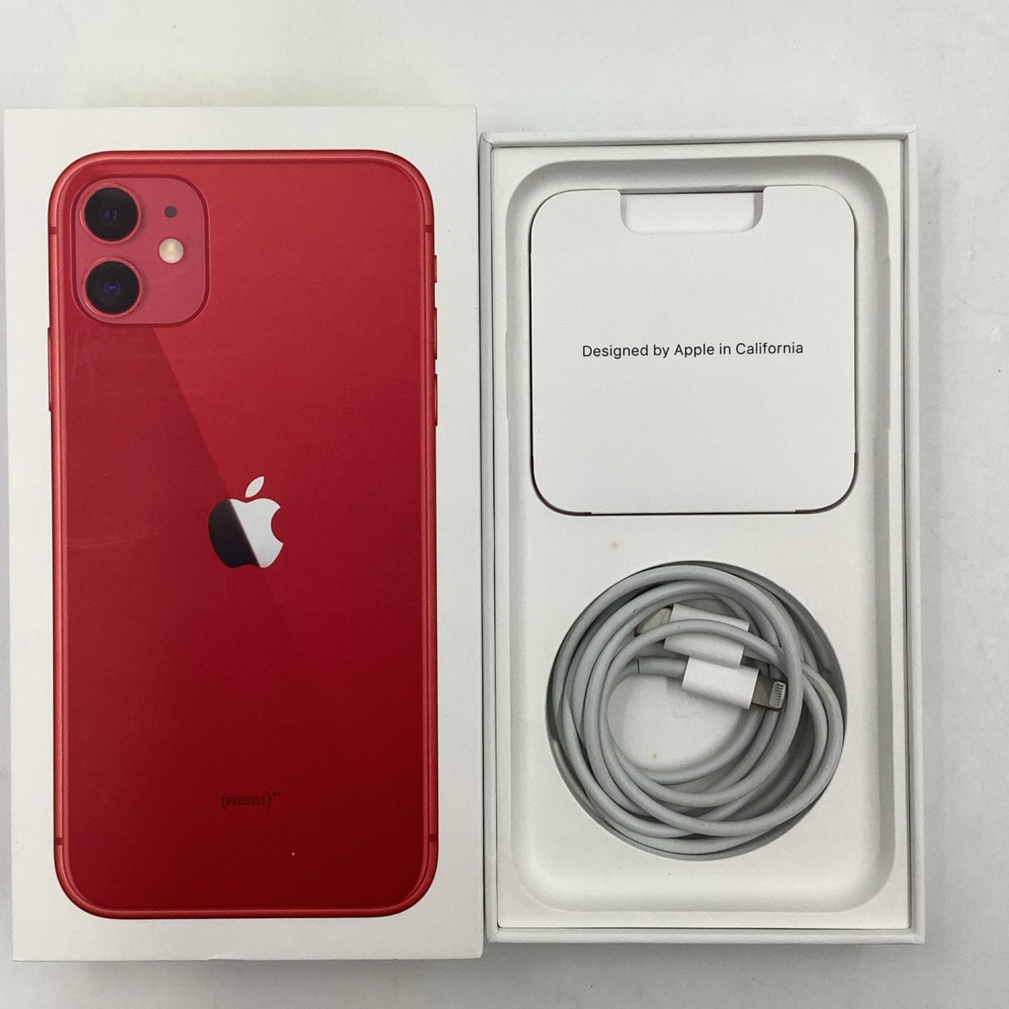【全額返金保証】【最速発送】Apple iPhone iPhone 11 64GB (PRODUCT)RED docomo SIMフリー 白ロム 動作確認済 78%