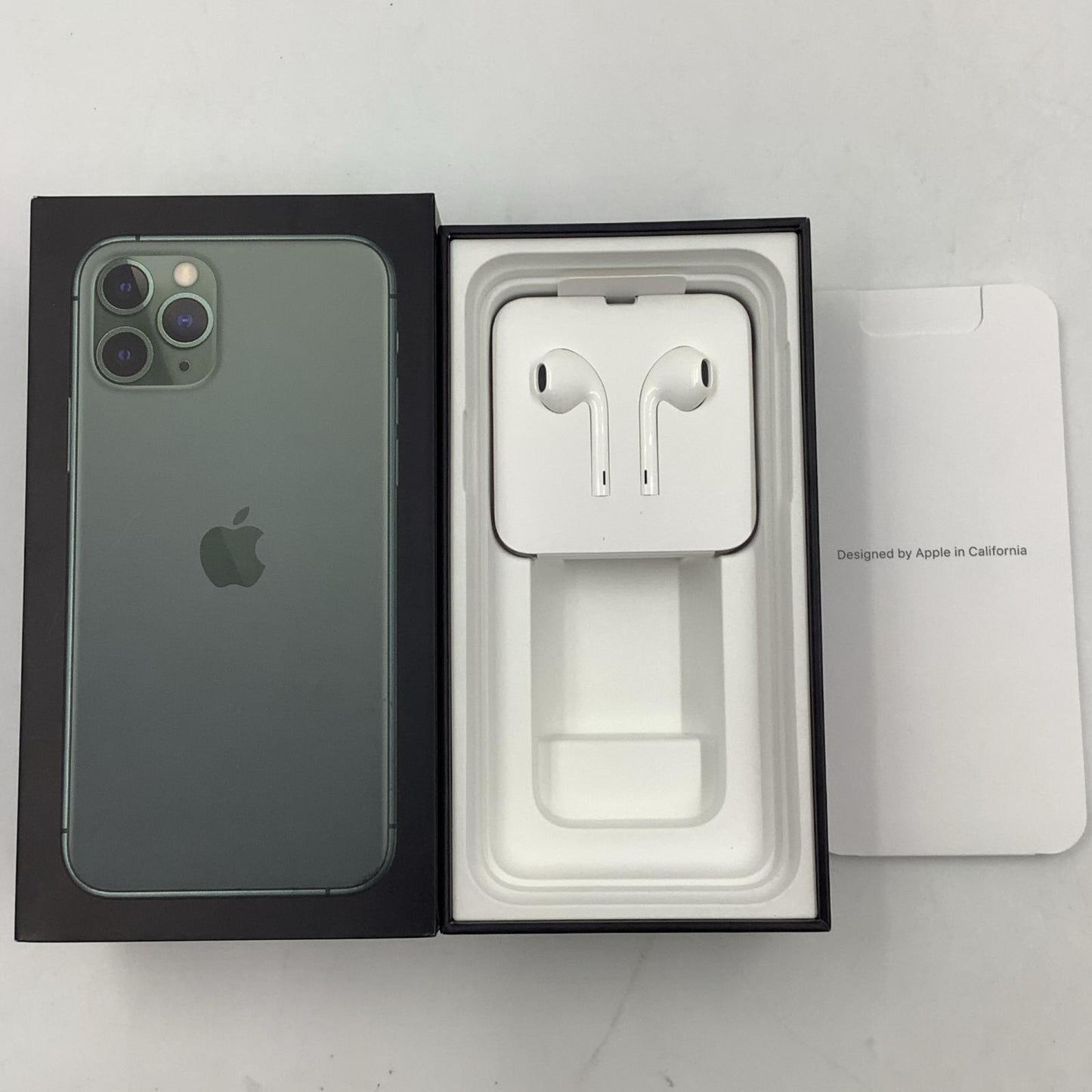 【全額返金保証】【最速発送】Apple iPhone iPhone 11 Pro 256GB ミッドナイトグリーン au SIMフリー 白ロム 動作確認済 83%