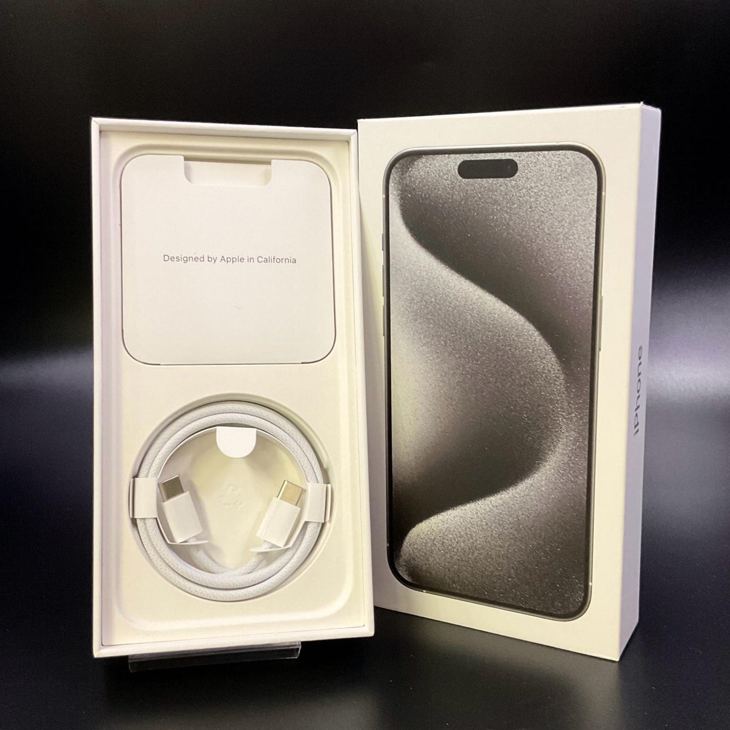 【全額返金保証】【最速発送】Apple iPhone iPhone 15 Pro Max 256GB ホワイトチタニウム SIMフリー 美品 動作確認済 89%