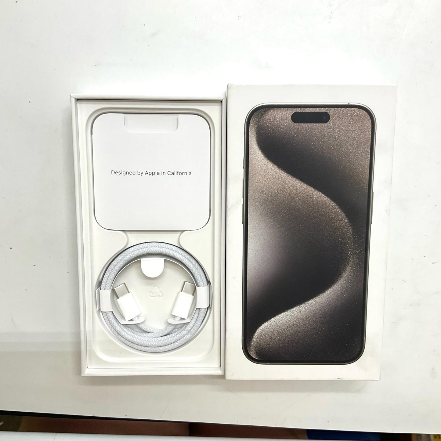 【全額返金保証】【最速発送】Apple iPhone iPhone 15 Pro 256GB ナチュラルチタニウム SIMフリー 超美品 動作確認済 100%