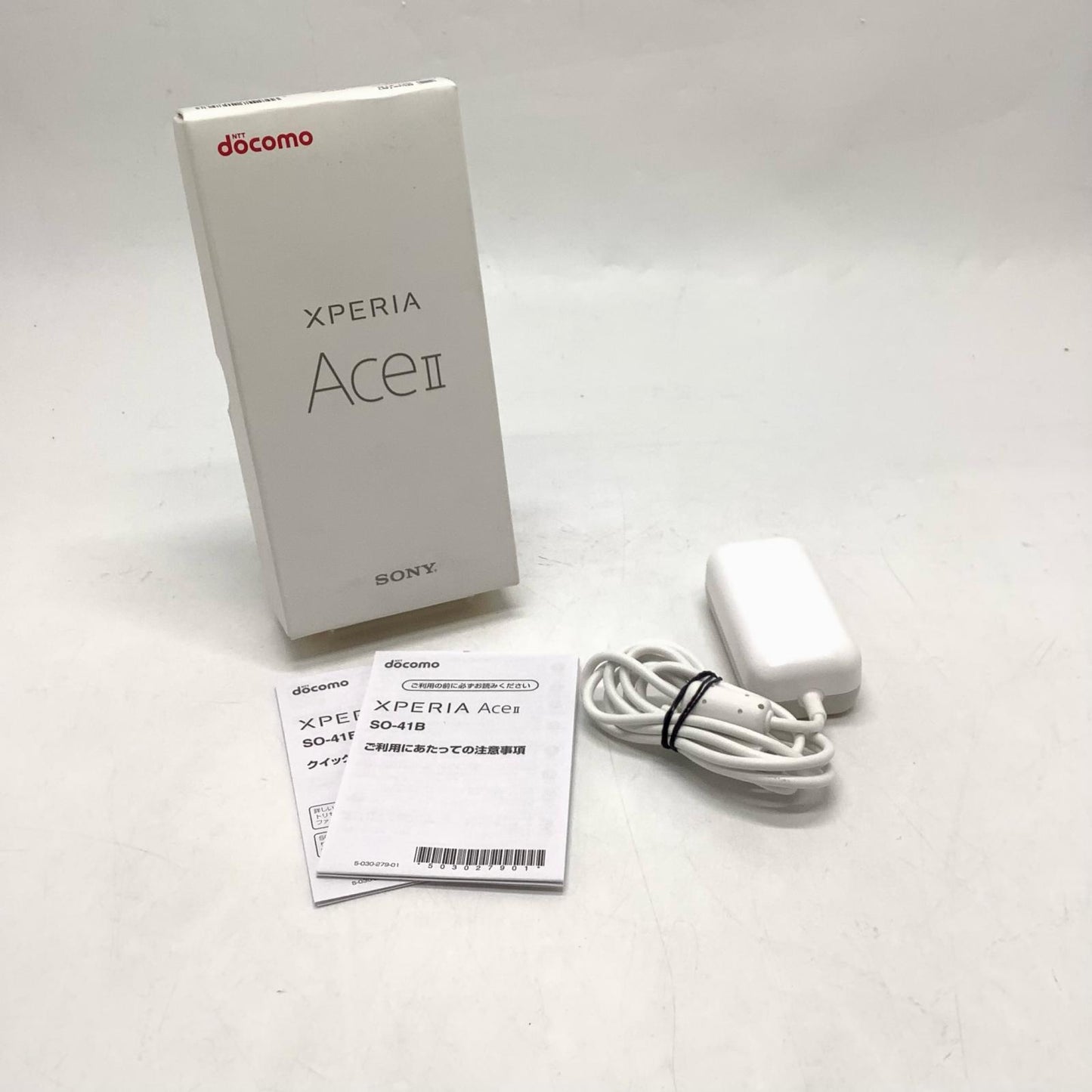 【全額返金保証】【最速発送】Sony Xperia AceⅡ 64GB ブルー docomo SO-41B 白ロム 美品 動作確認済