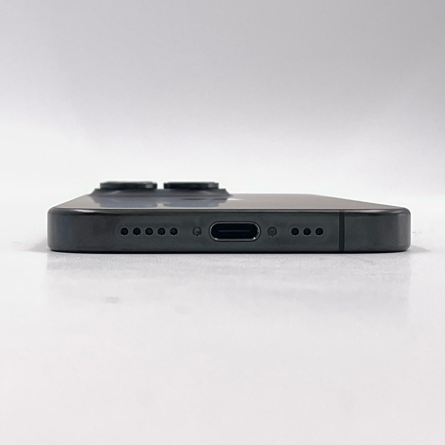 【全額返金保証】【最速発送】Apple iPhone iPhone 15 Pro 256GB ブラック SIMフリー 美品 動作確認済 86%