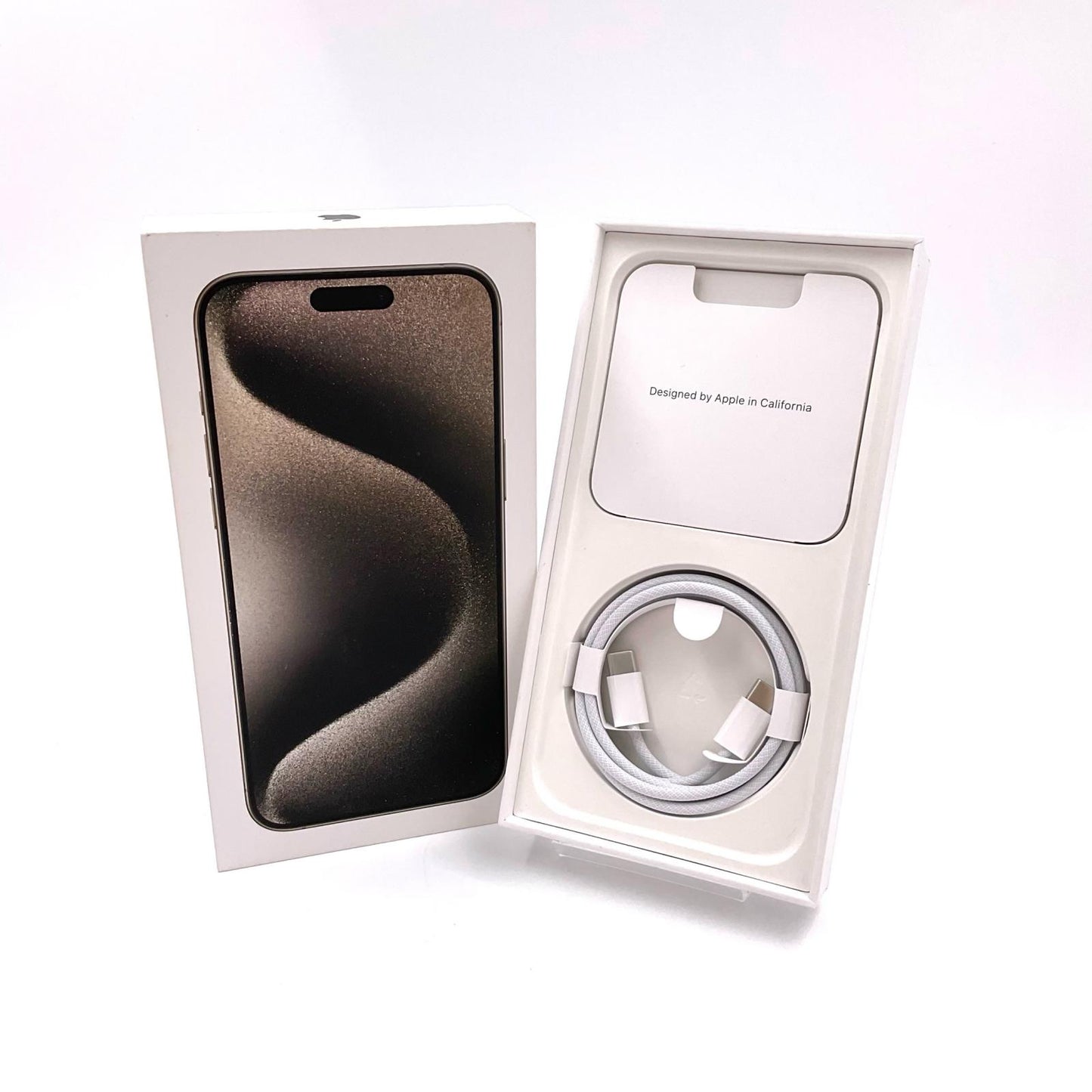 【全額返金保証】【最速発送】Apple iPhone iPhone 15 Pro Max 256GB ナチュラルチタニウム SIMフリー 白ロム 美品 動作確認済 87%