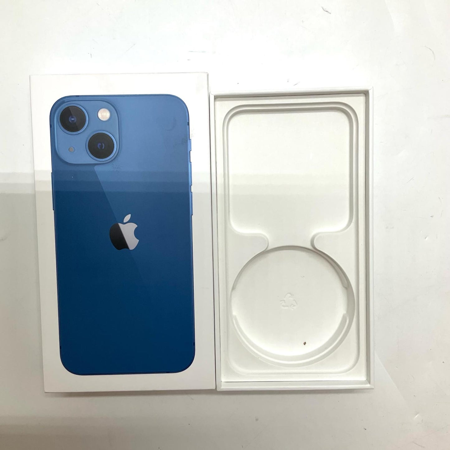 【全額返金保証】【最速発送】Apple iPhone iPhone 13 mini 256GB ブルー docomo SIMフリー 美品 動作確認済 79%