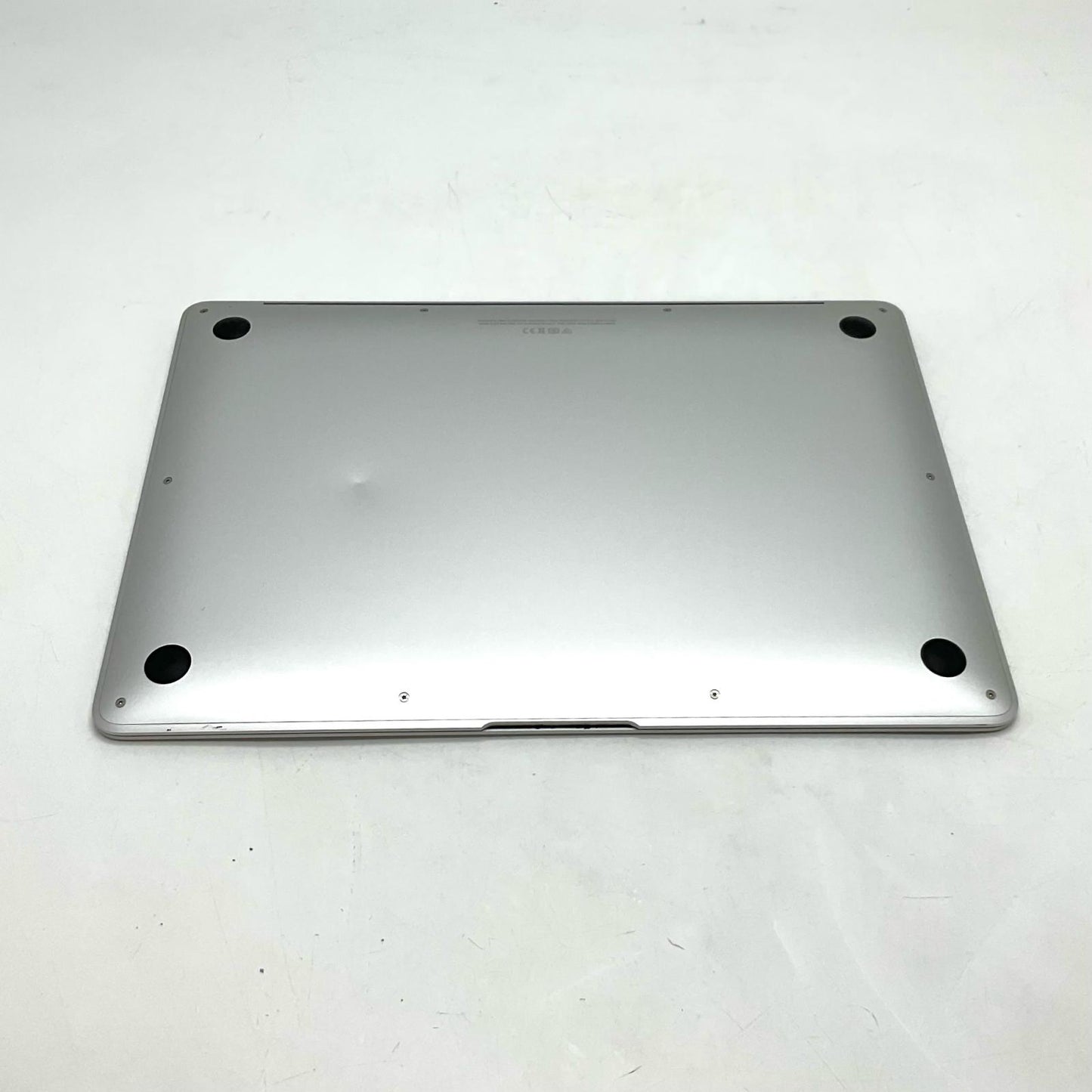 【全額返金保証】【最速発送】Apple MacBook Air 13インチ 2020 1.1 GHz デュアルコア Intel Core i3 8GB 256GB シルバー 美品 動作確認済