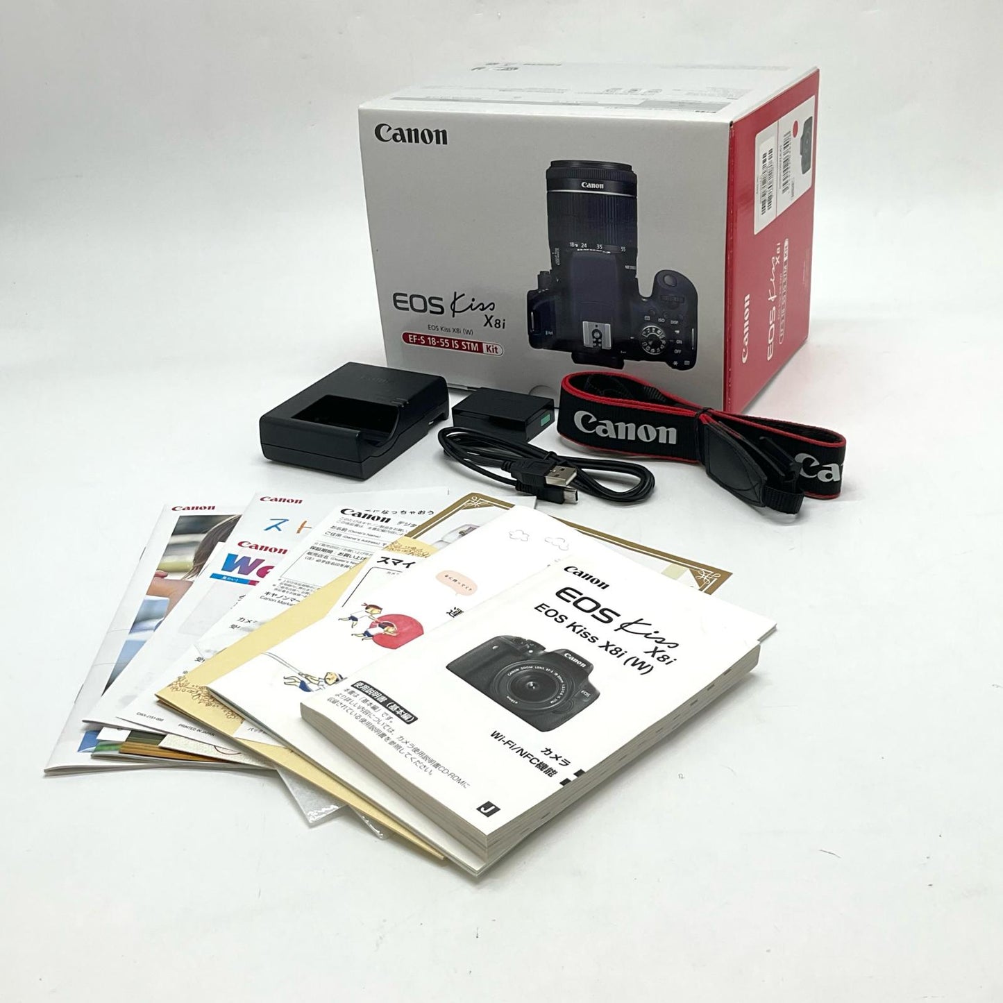 【全額返金保証】【最速発送】Canon デジタル一眼 EOS Kiss X8i ボディ ブラック 動作確認済