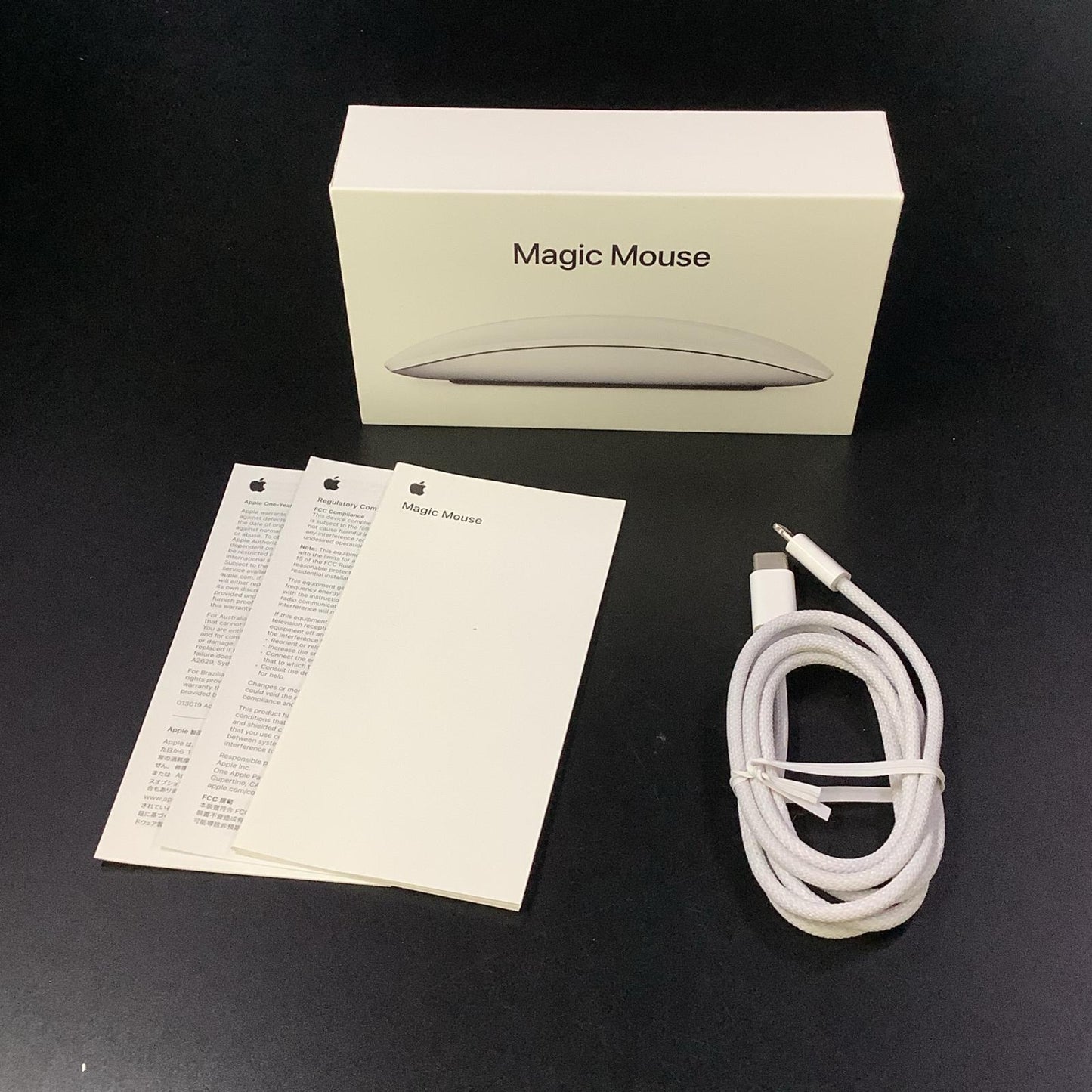 【全額返金保証】【最速発送】Apple Magic Mouse MK2E3J/A 美品 動作確認済