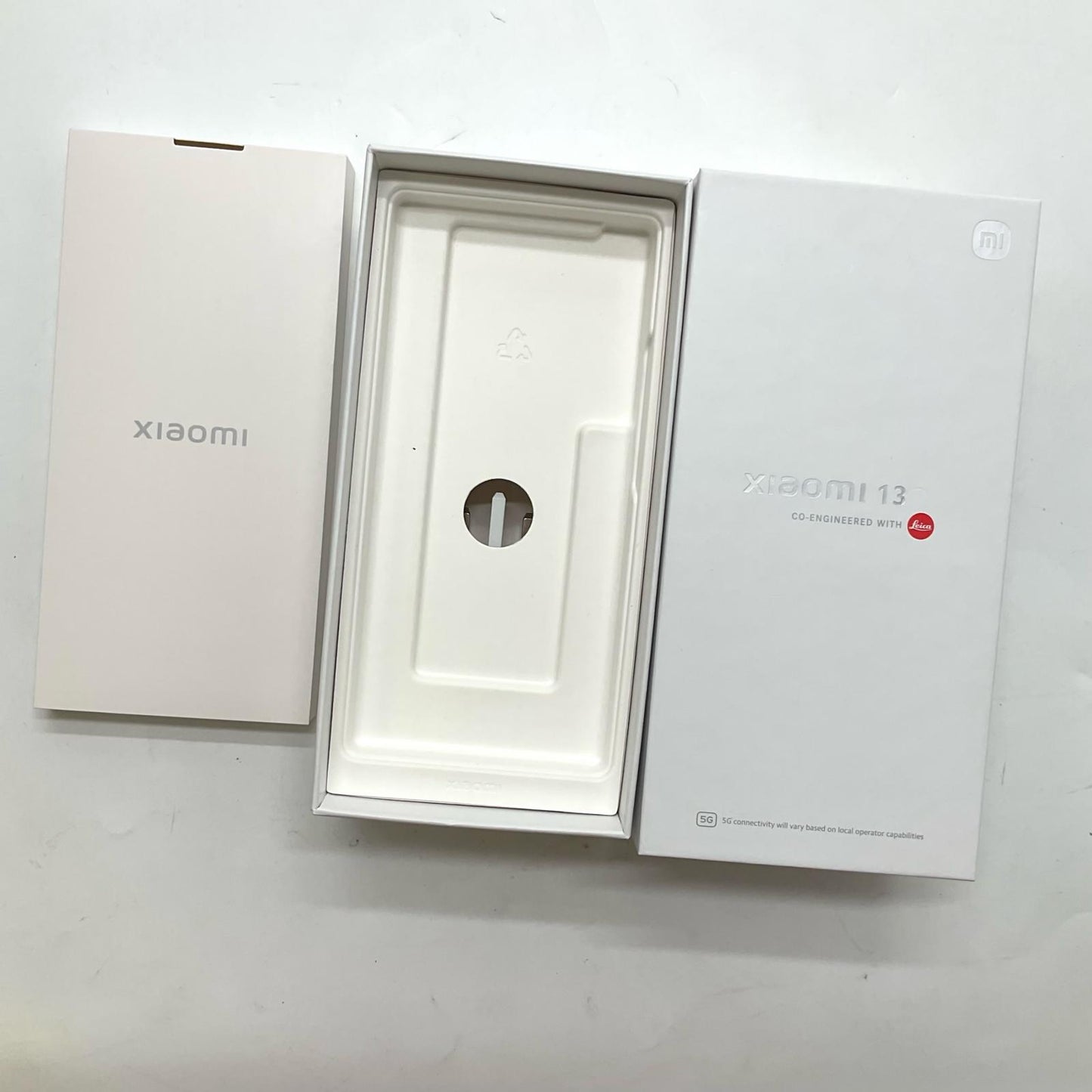 【全額返金保証】【最速発送】Xiaomi Xiaomi 13 256GB ブラック SIMフリー 2211133G 白ロム 超美品 動作確認済