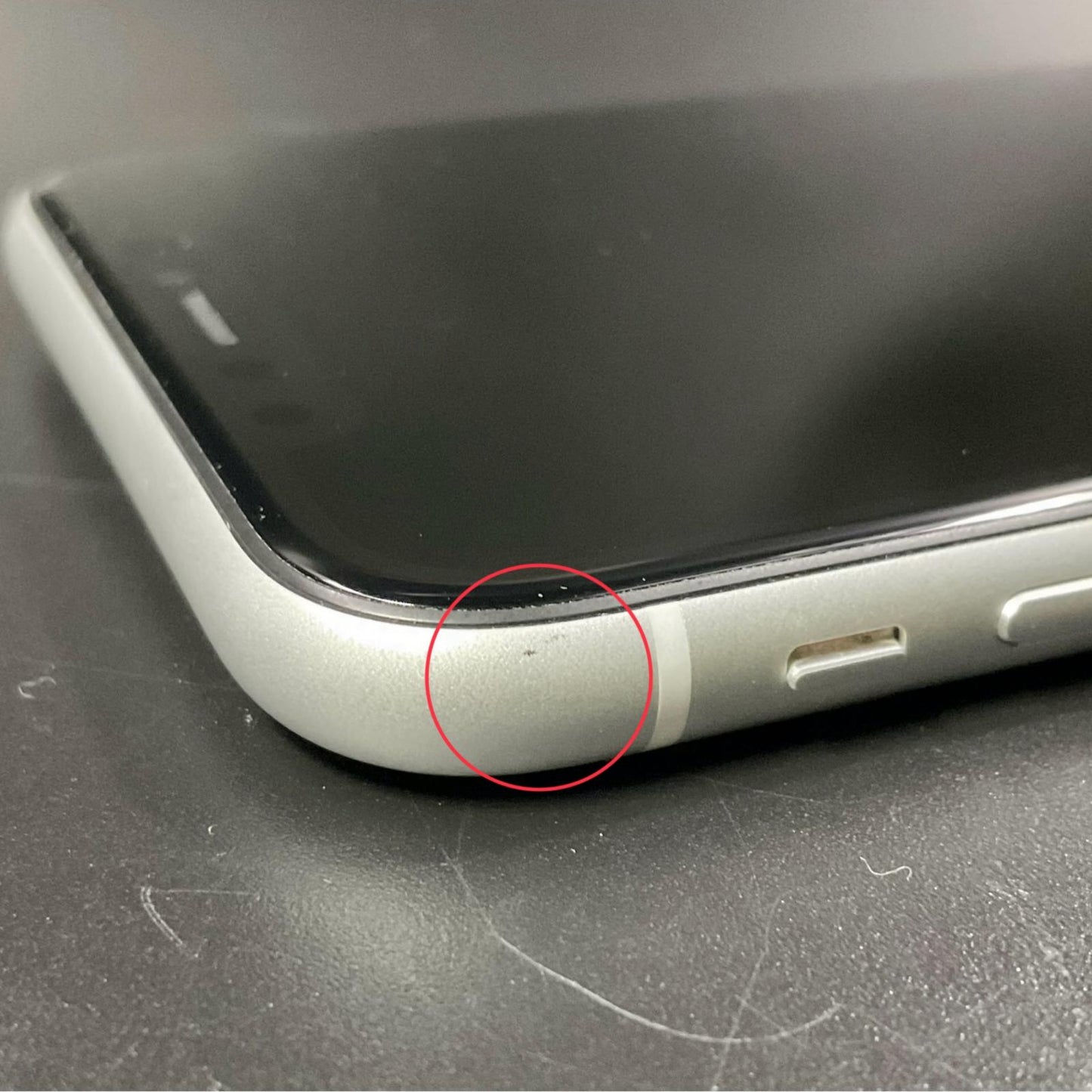 【全額返金保証】【最速発送】Apple iPhone iPhone XR 64GB ホワイト Softbank SIMフリー 白ロム 動作確認済 94%