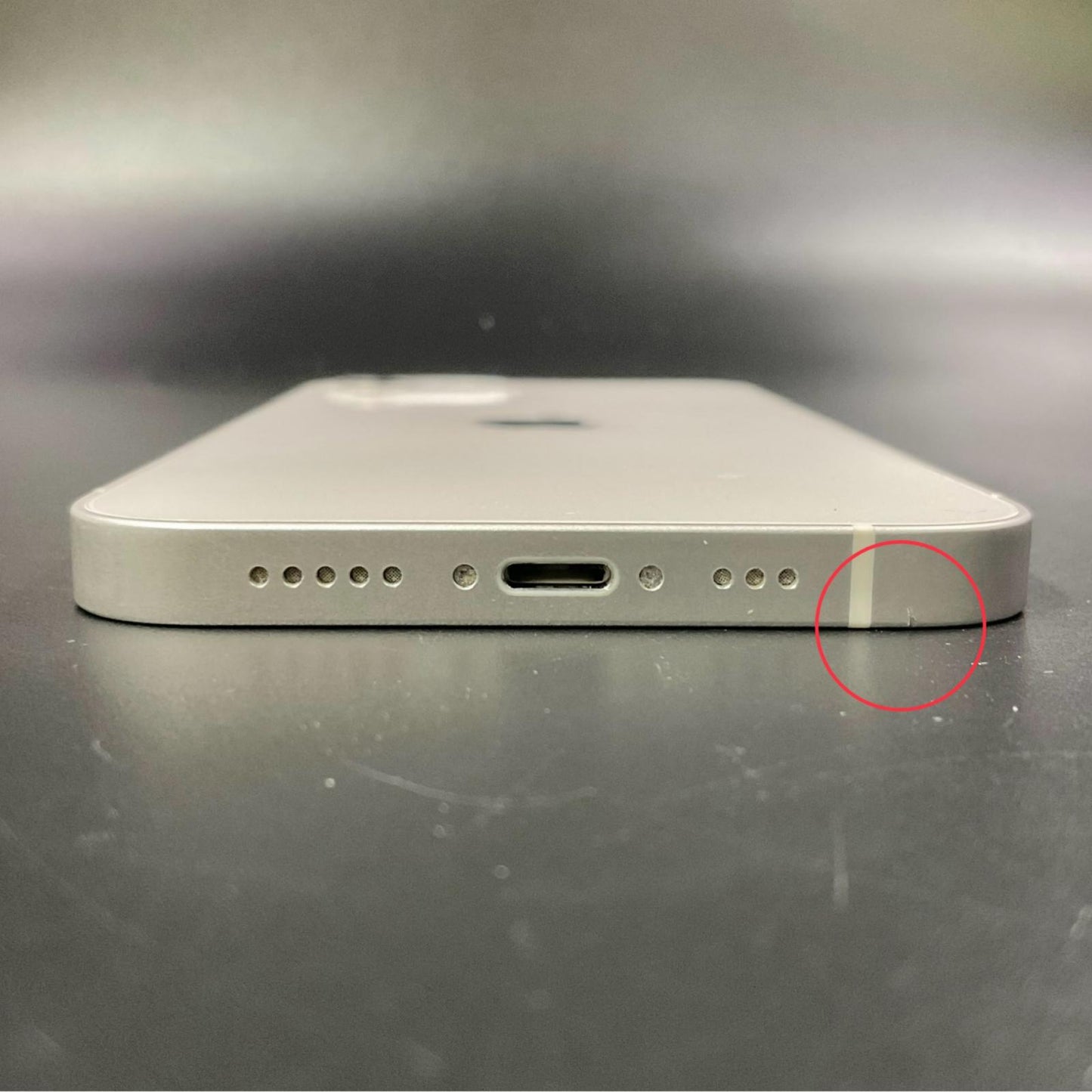 【全額返金保証】【最速発送】Apple iPhone iPhone 12 64GB ホワイト docomo SIMフリー 白ロム 動作確認済 79%