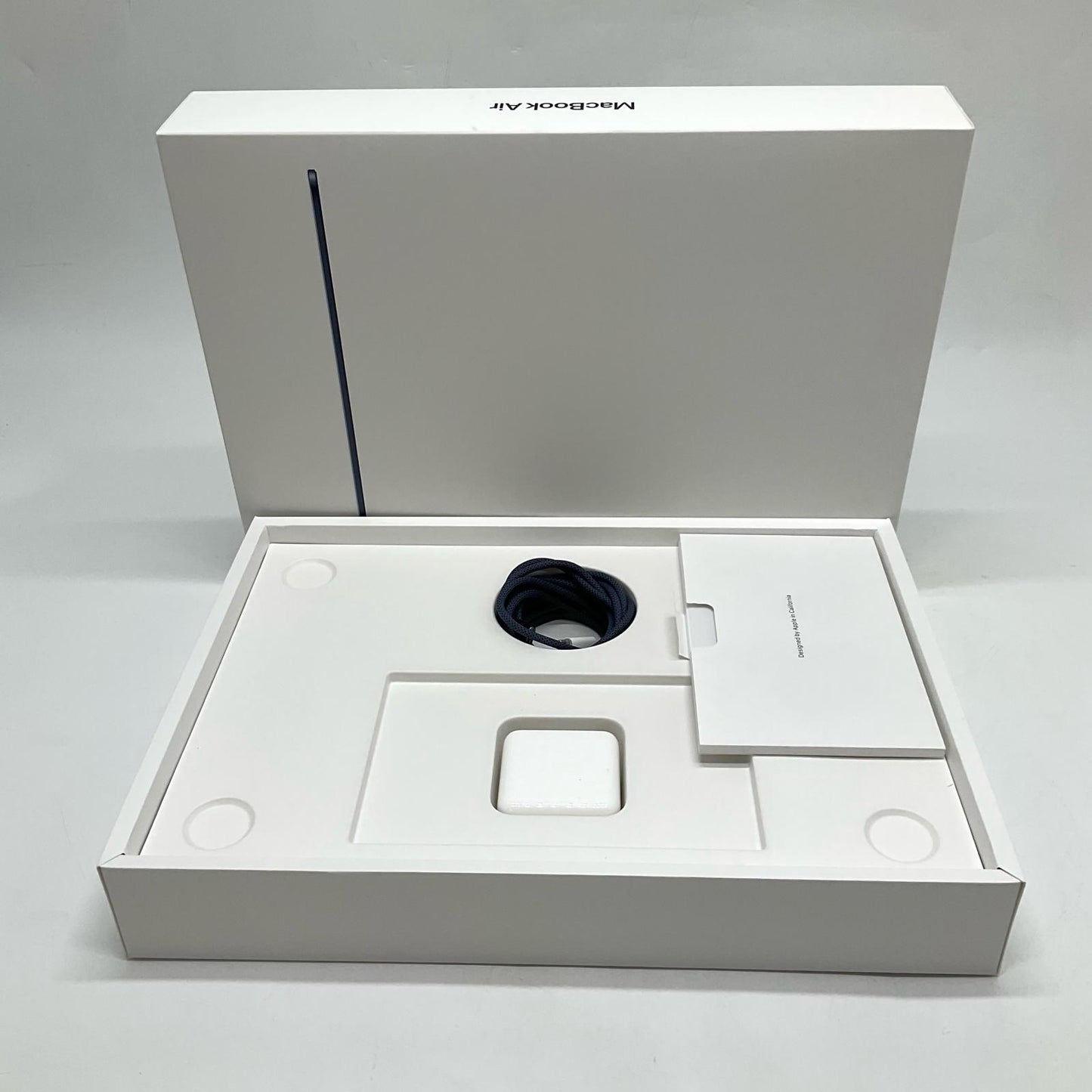 【全額返金保証】【最速発送】Apple MacBook Air 13.6インチ 2022 M2 16GB SSD 512GB ミッドナイト 100% 動作確認済