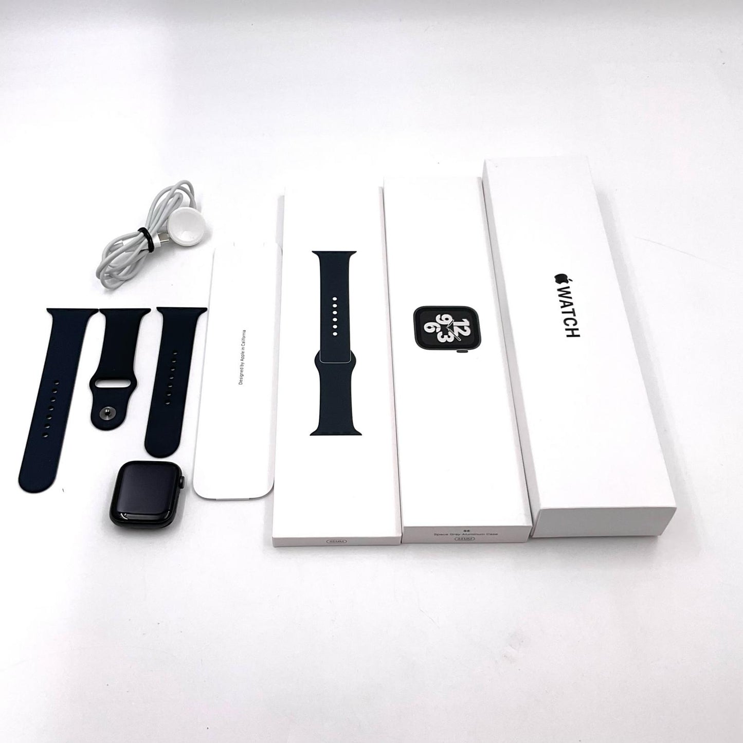 【全額返金保証】【最速発送】Apple Watch SE アルミニウム 44mm 73% 動作確認済