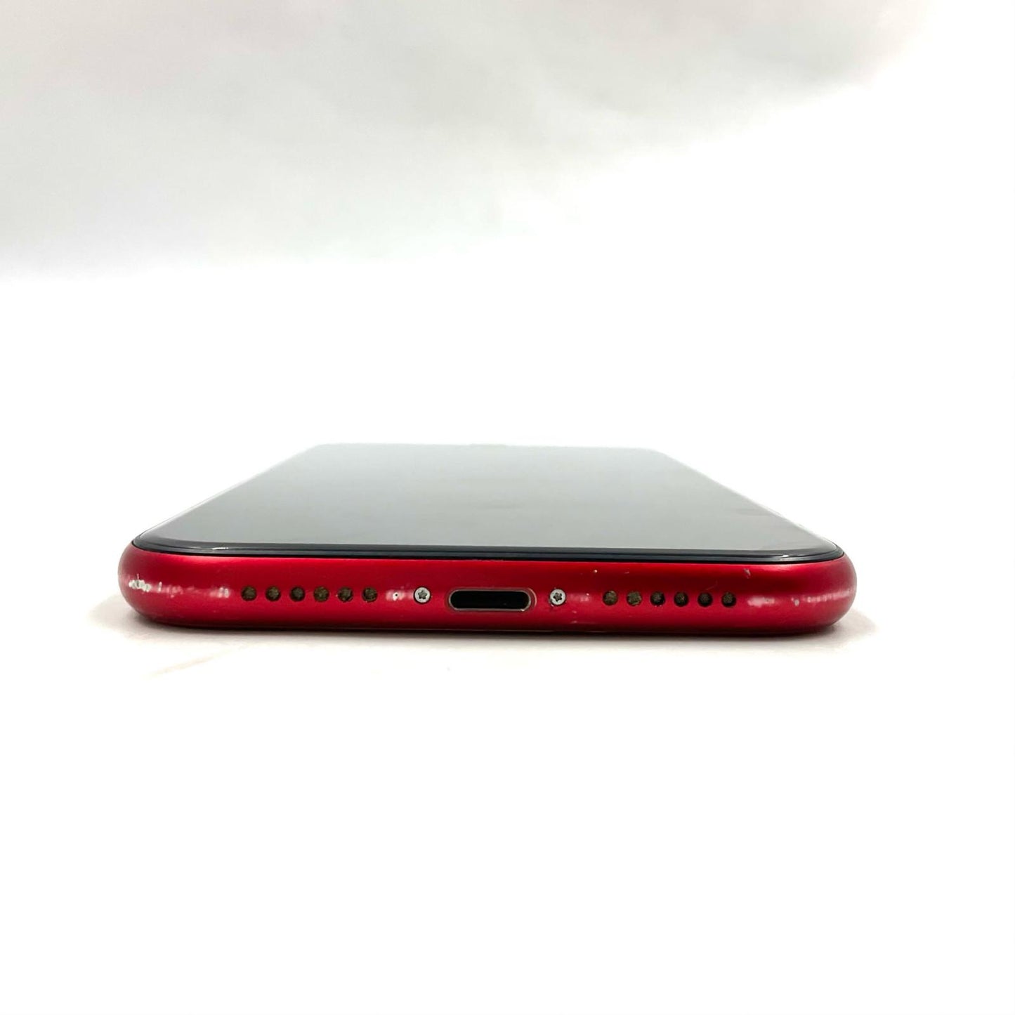 【全額返金保証】【最速発送】Apple iPhone iPhone 11 128GB (PRODUCT)RED au 白ロム 動作確認済 79%