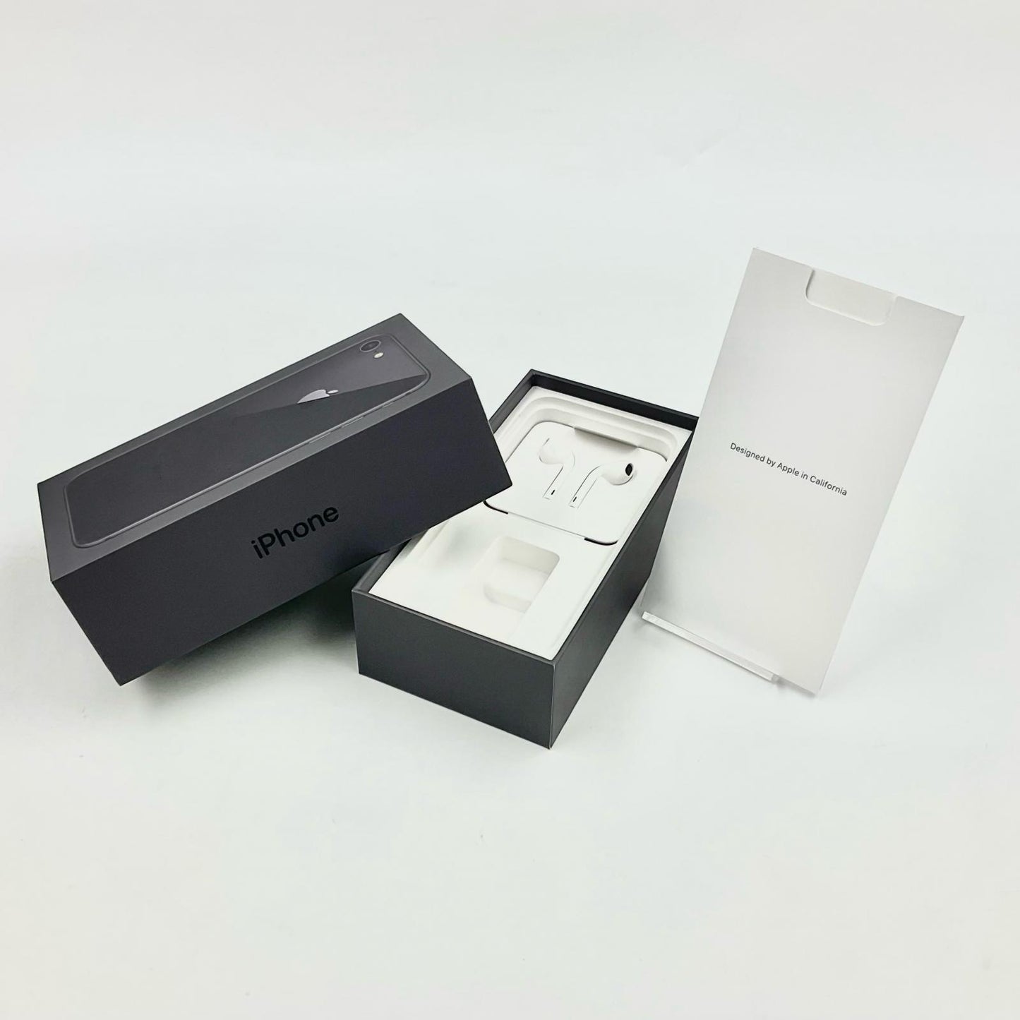 【最速発送】Apple iPhone iPhone 8 64GB スペースグレイ Softbank SIMフリー 白ロム【難有】 84%