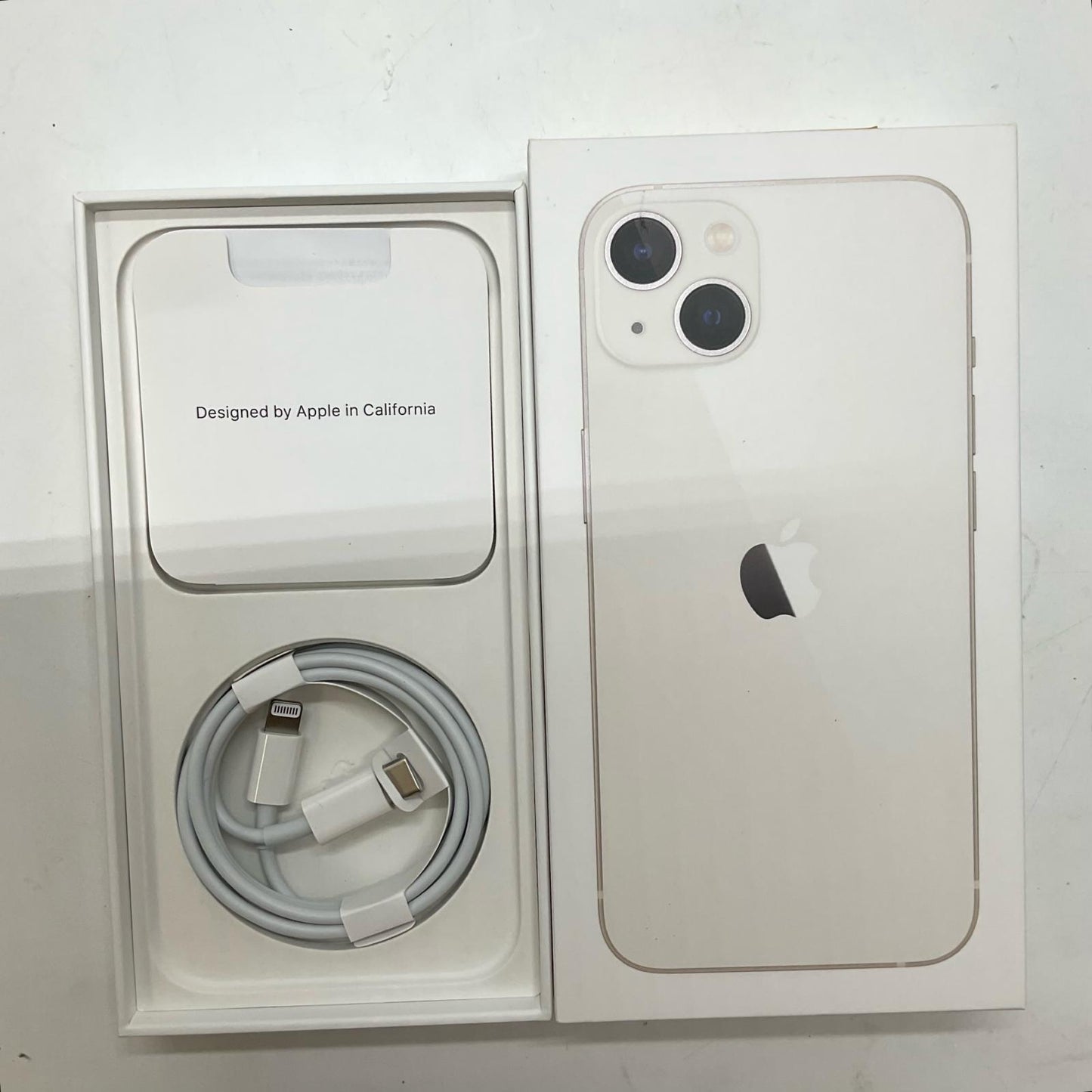 【全額返金保証】【最速発送】Apple iPhone iPhone 13 256GB スターライト SIMフリー 白ロム 動作確認済 85%