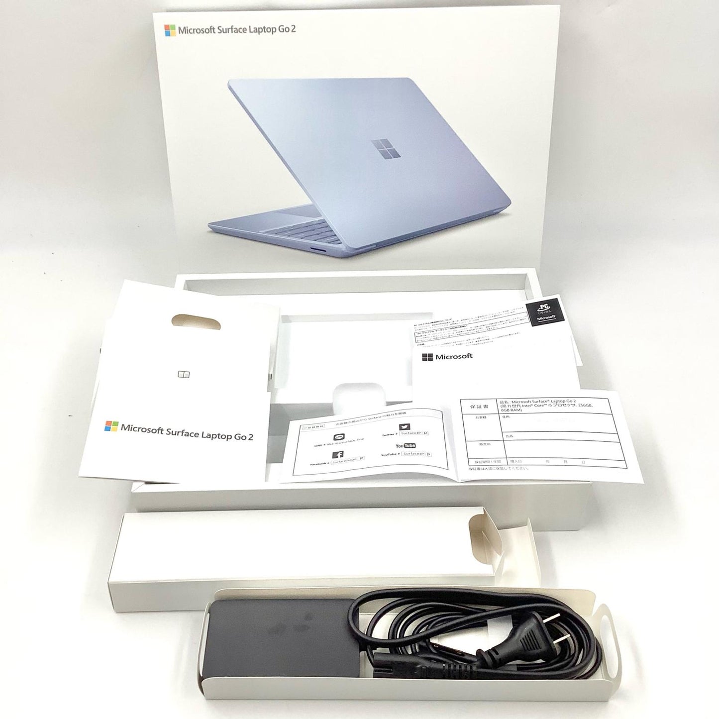 【全額返金保証】【最速発送】Microsoft surface Laptop Go2 8QF-00018 i5-1135G7 8GB M.2 SSD 256GB 88.6% 美品 動作確認済
