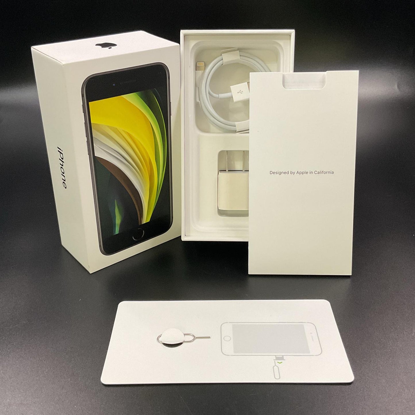 【全額返金保証】【最速発送】Apple iPhone iPhone SE(第2世代) 64GB ホワイト SIMフリー 白ロム 動作確認済 72%