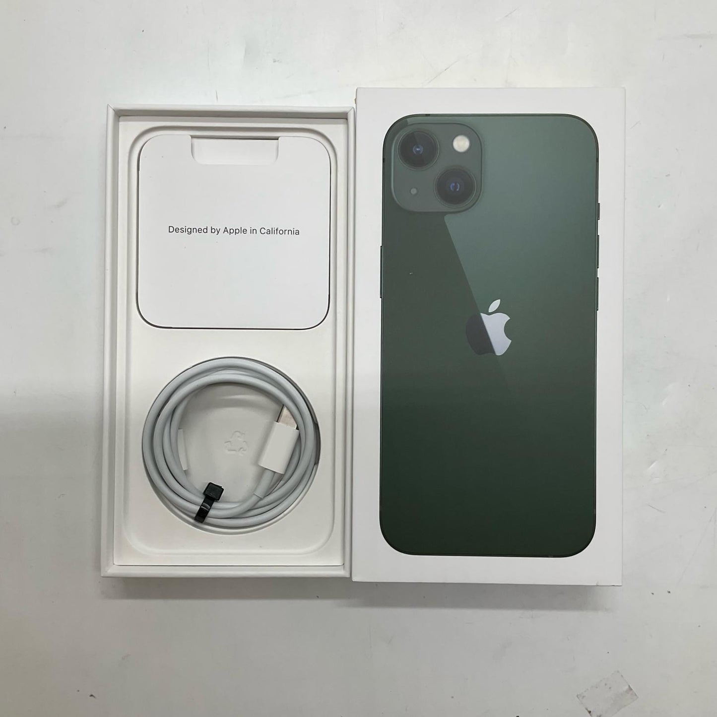 【全額返金保証】【最速発送】Apple iPhone iPhone 13 128GB グリーン docomo 美品 動作確認済 84%