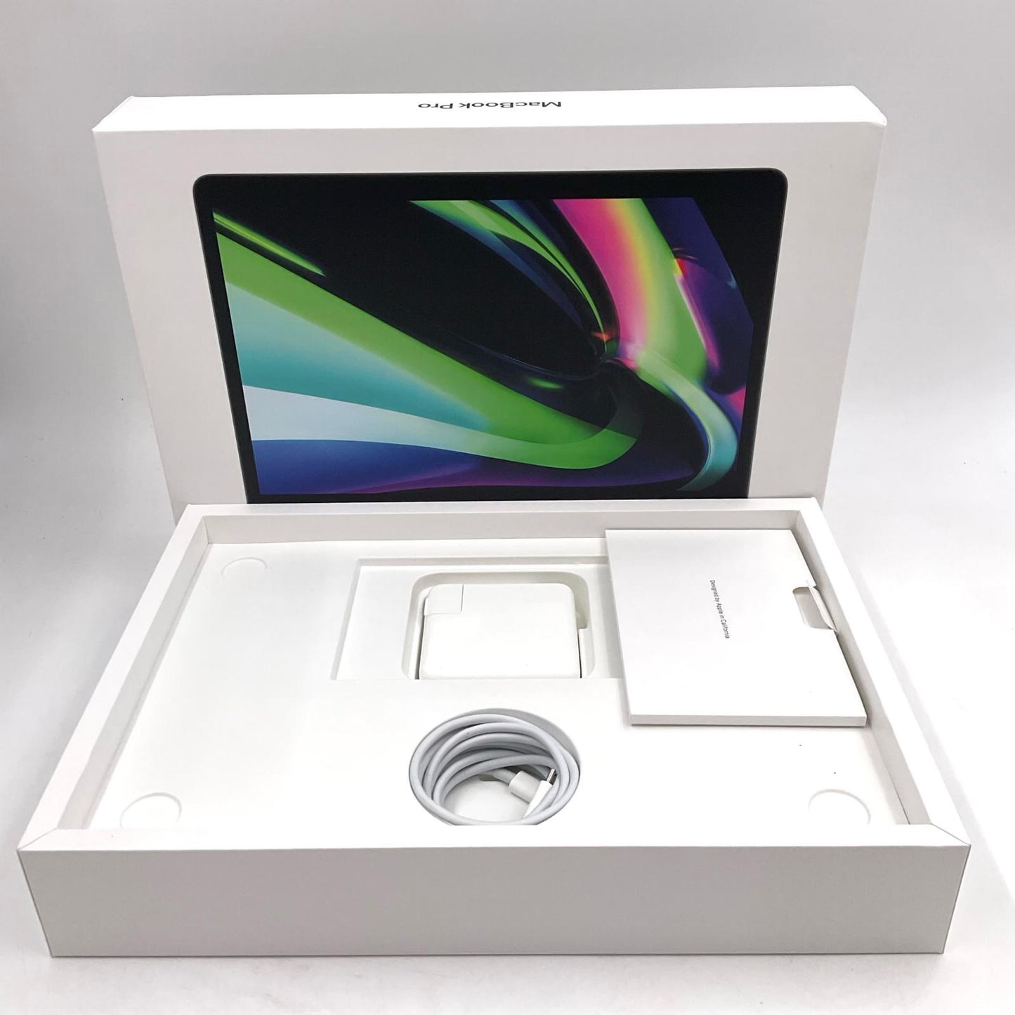 【全額返金保証】【最速発送】Apple MacBook Pro 13インチ 2020 Apple M1 8GB 256GB スペースグレイ 83% 美品 動作確認済