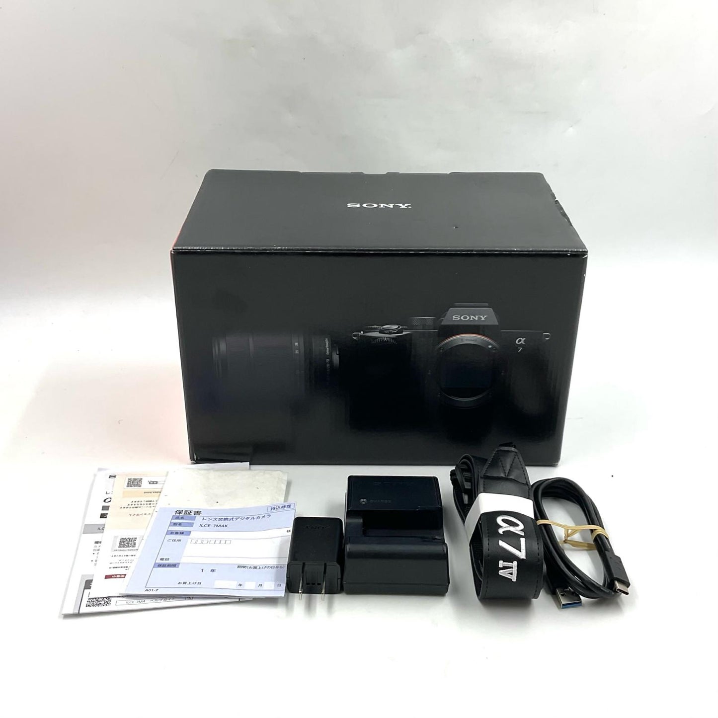 【全額返金保証】【最速発送】Sony デジタル一眼 α7 IV ILCE-7M4 ボディ ブラック 美品 動作確認済