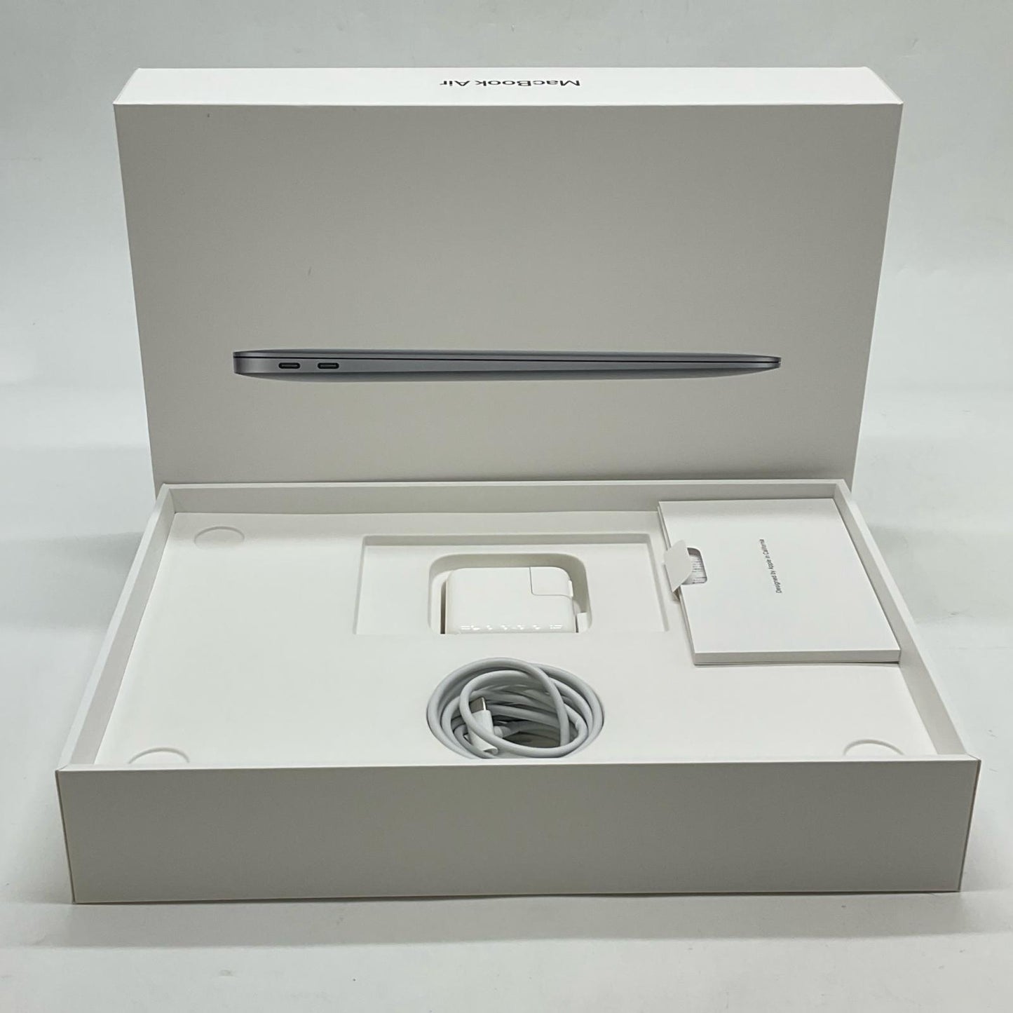 【全額返金保証】【最速発送】Apple MacBook Air 13.3インチ 2020 Apple M1 8GB SSD 512GB スペースグレイ 93.3% 動作確認済