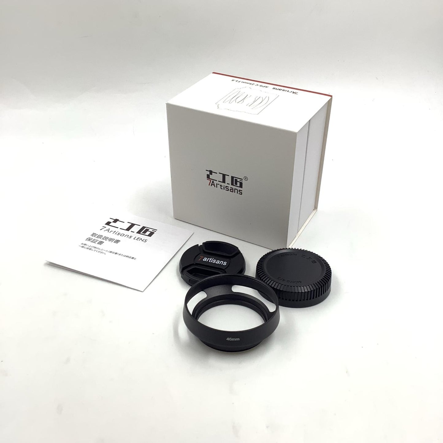 【全額返金保証】【最速発送】七工匠(7artisans) 7artisans 25mm F1.8 25M43B ブラック 超美品 動作確認済