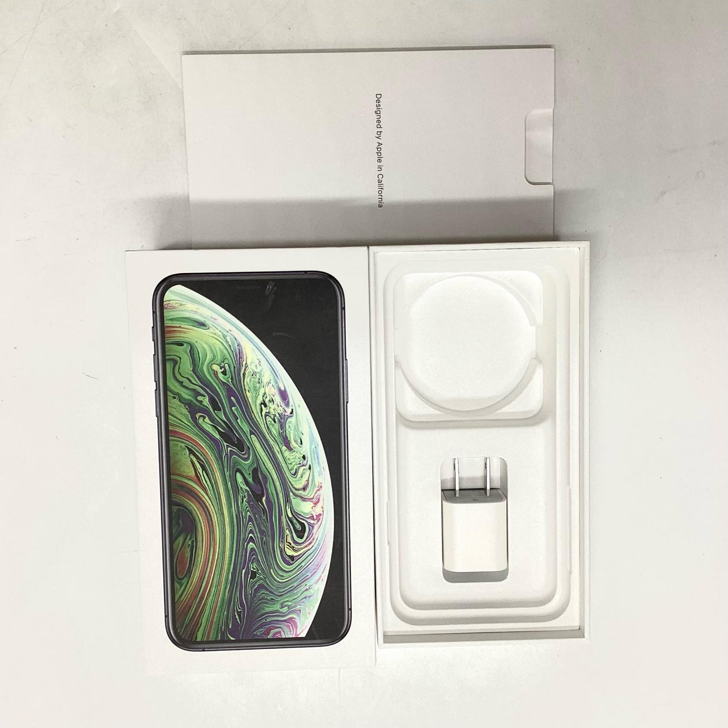 【全額返金保証】【最速発送】Apple iPhone iPhone XS 512GB スペースグレイ au 白ロム 動作確認済 74%