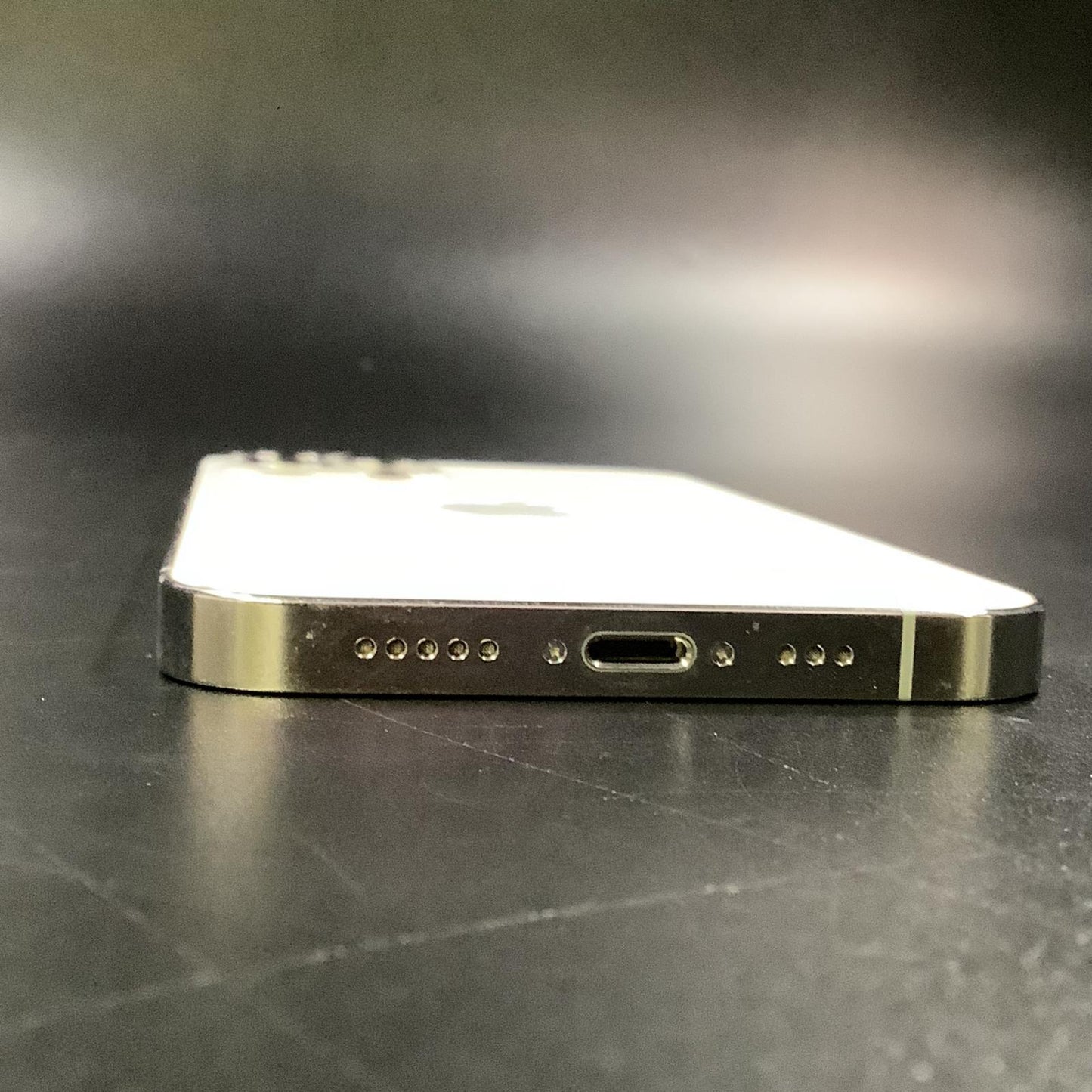 【全額返金保証】【最速発送】Apple iPhone iPhone 12 Pro 512GB シルバー au SIMフリー 白ロム 動作確認済 79%