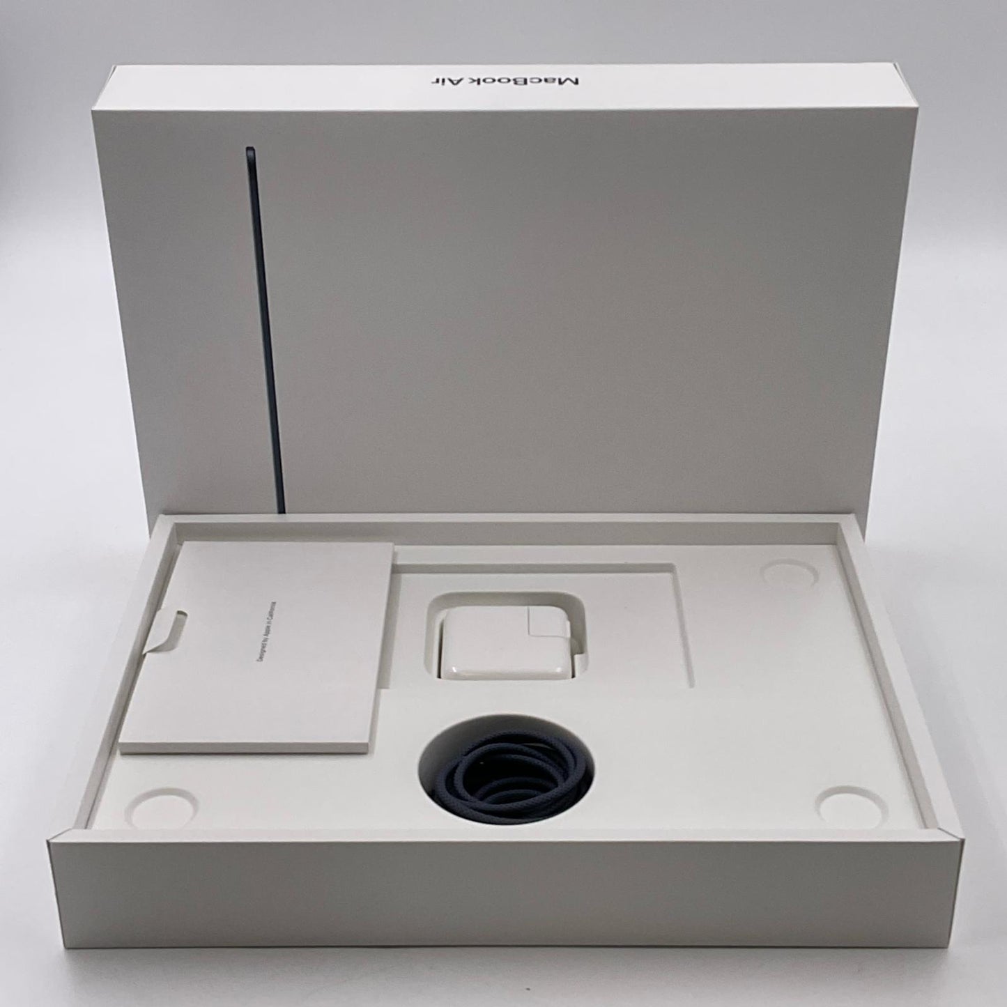 【全額返金保証】【最速発送】Apple MacBook Air 13インチ 2022 Apple M2 16GB 256GB ミッドナイト 100% 美品 動作確認済