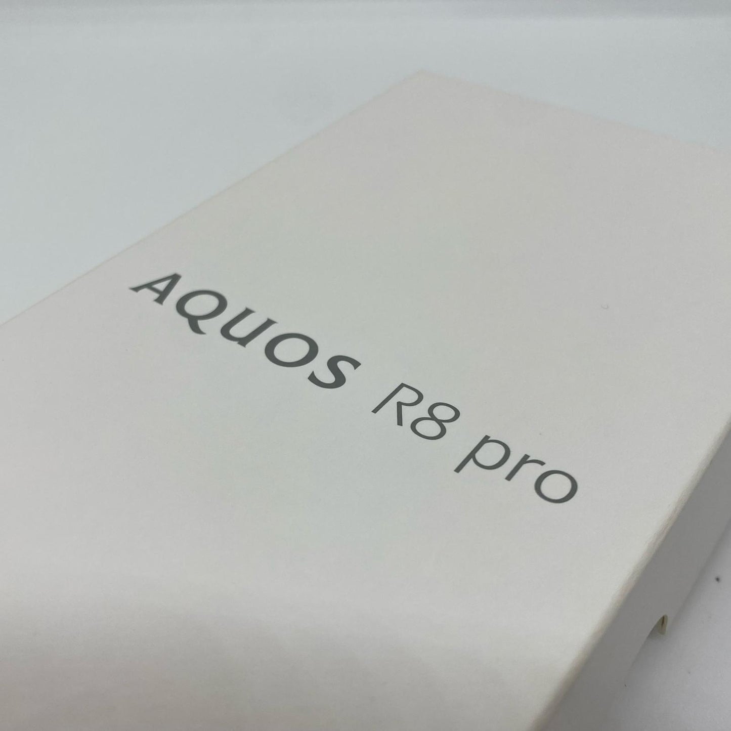 【全額返金保証】【最速発送】SHARP AQUOS R8 Pro 256GB ブラック SH-R80P 新品未開封 即納OK
