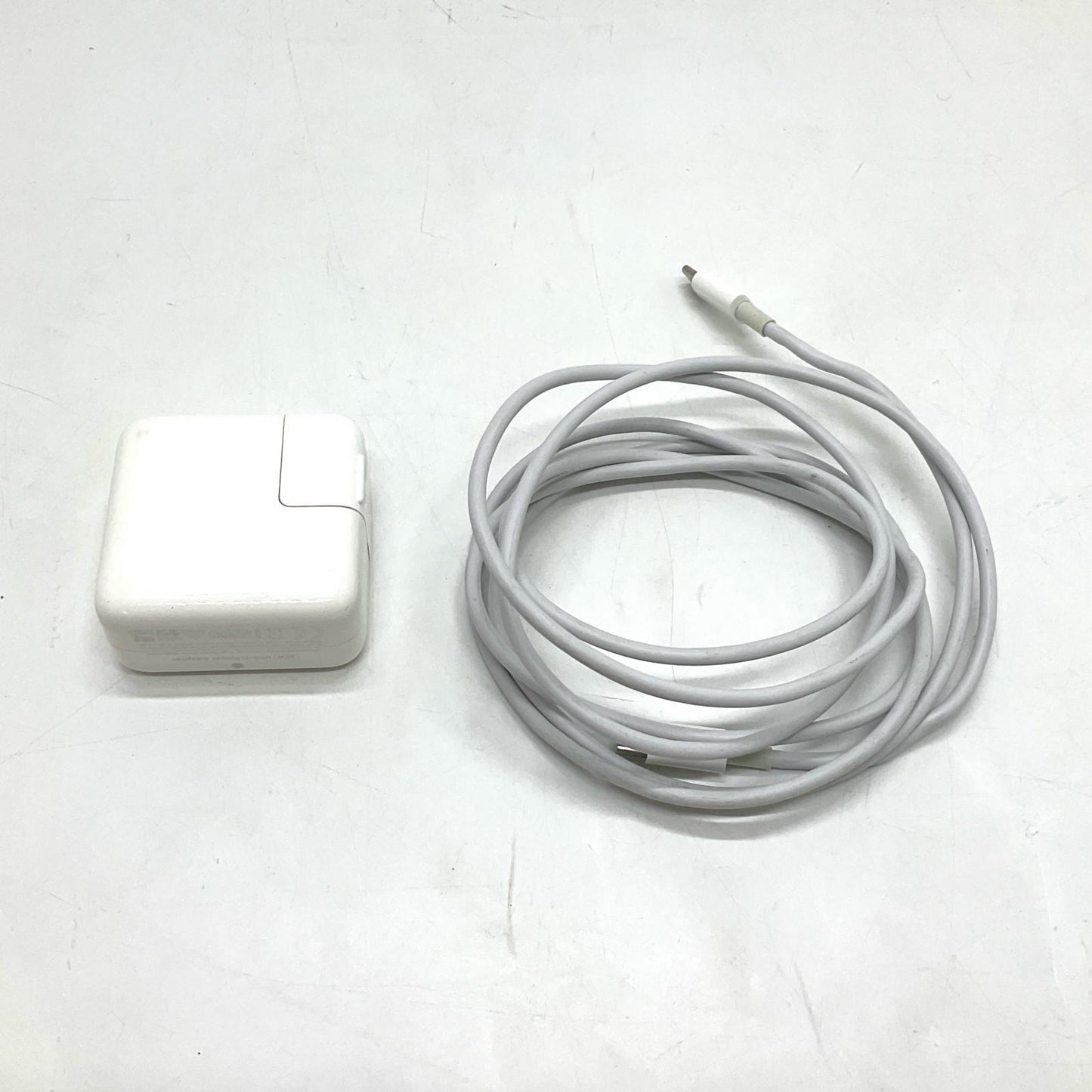 【全額返金保証】【最速発送】Apple MacBook Air 13インチ 2020 Apple M1 8GB 256GB スペースグレイ 98% 美品 動作確認済