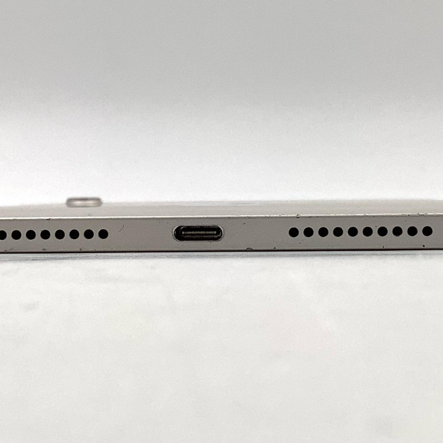 【全額返金保証】【最速発送】Apple iPad mini 8.3インチ 第6世代 64GB スターライト Wi-Fi 動作確認済